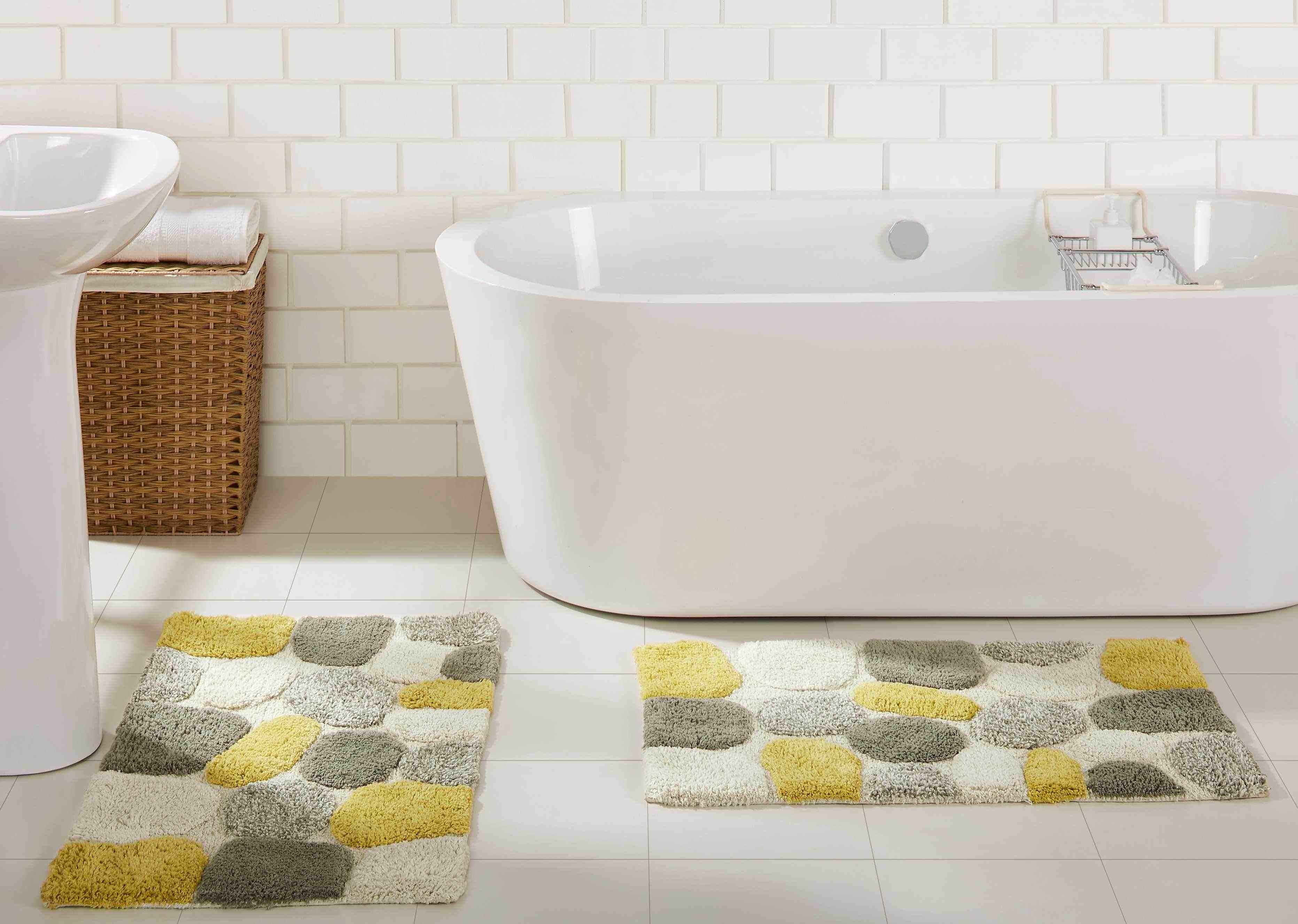 Chesapeake Plush Pebble Pattern White & Gray Polyester Bath Rug Set, 20" x 32", (2 Count)