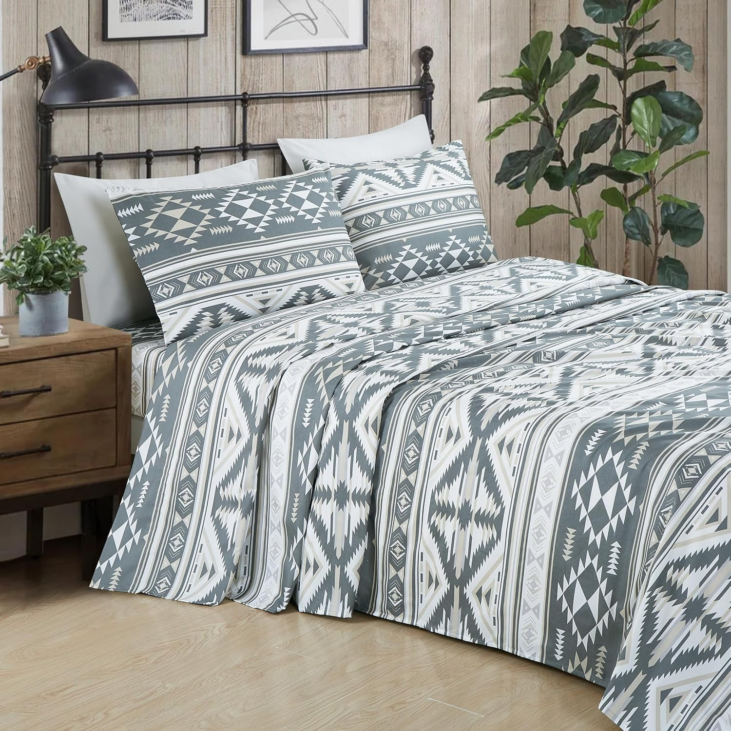 Chezmoi Collection Southwestern Geometric Printed Microfiber Bed Sheet Set