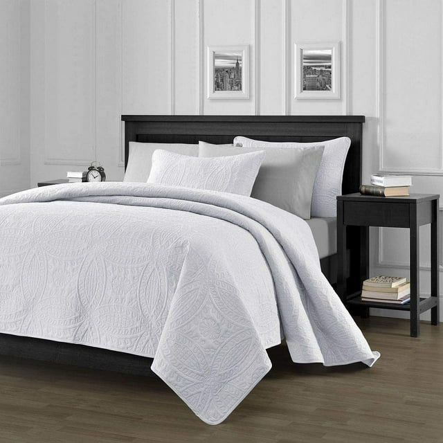 Chezmoi Collection Austin Microfiber Reversible 3-Piece Coverlet / Bedspread Set