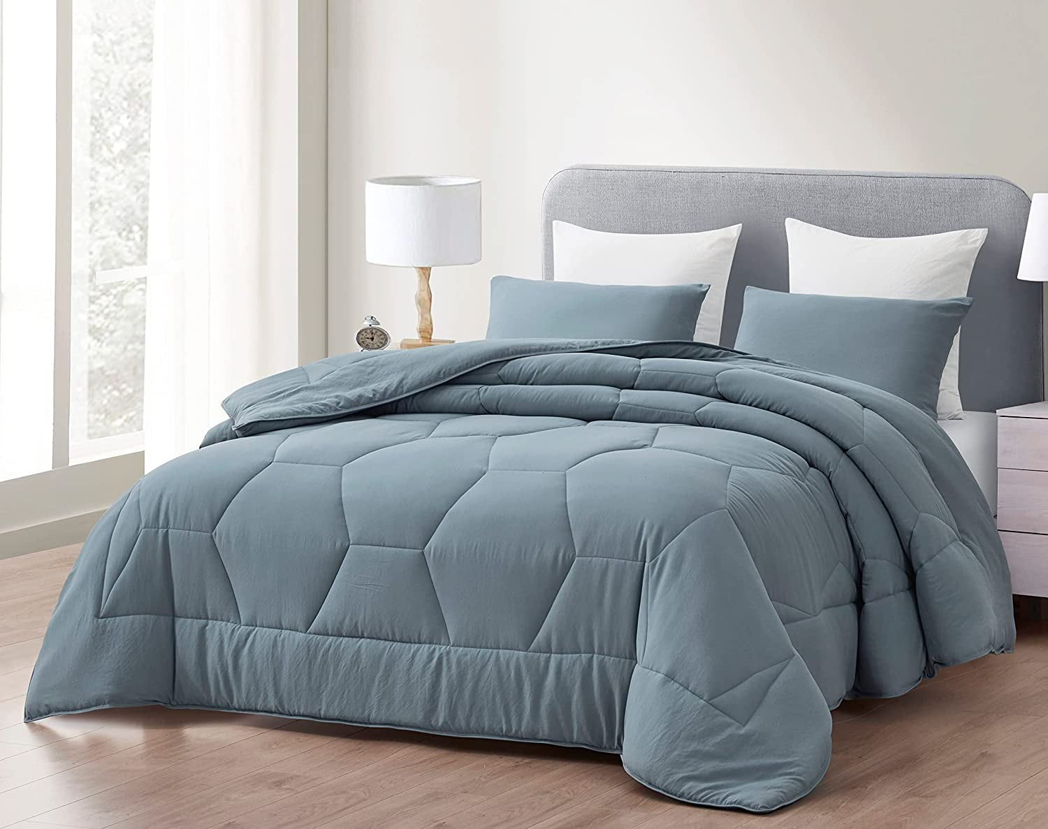 Chezmoi Collection Vero Dusty Blue Comforter Set Oversized Queen Size 3-Piece Fluffy Soft Lightweight Bedding Honeycomb Geometric Stone-Washed Microfiber Comforter Set for All Season