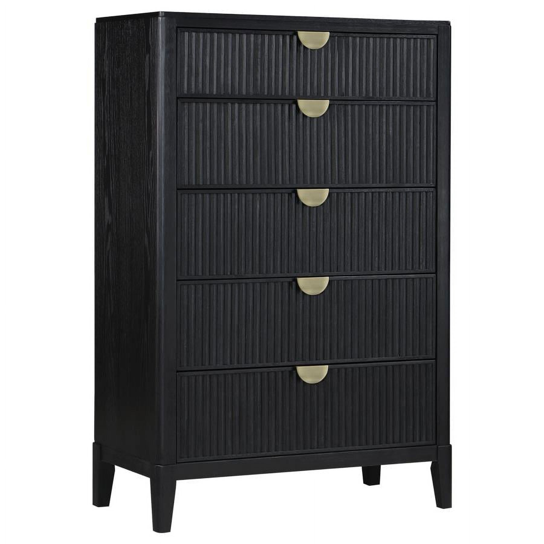 Coaster Brookmead 5-drawer Wood Rectangular Bedroom Chest in Black