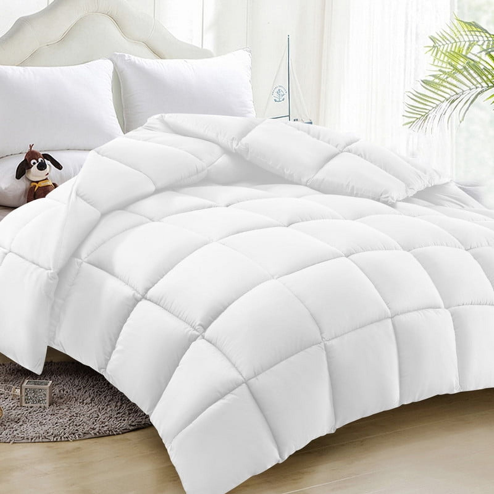 Comforter Full White All Season Down Alternative, Cooling Quilted Duvet Insert, Bed Comforter with Corner Tabs, Washable Hypoallergenic Reversible Quilt