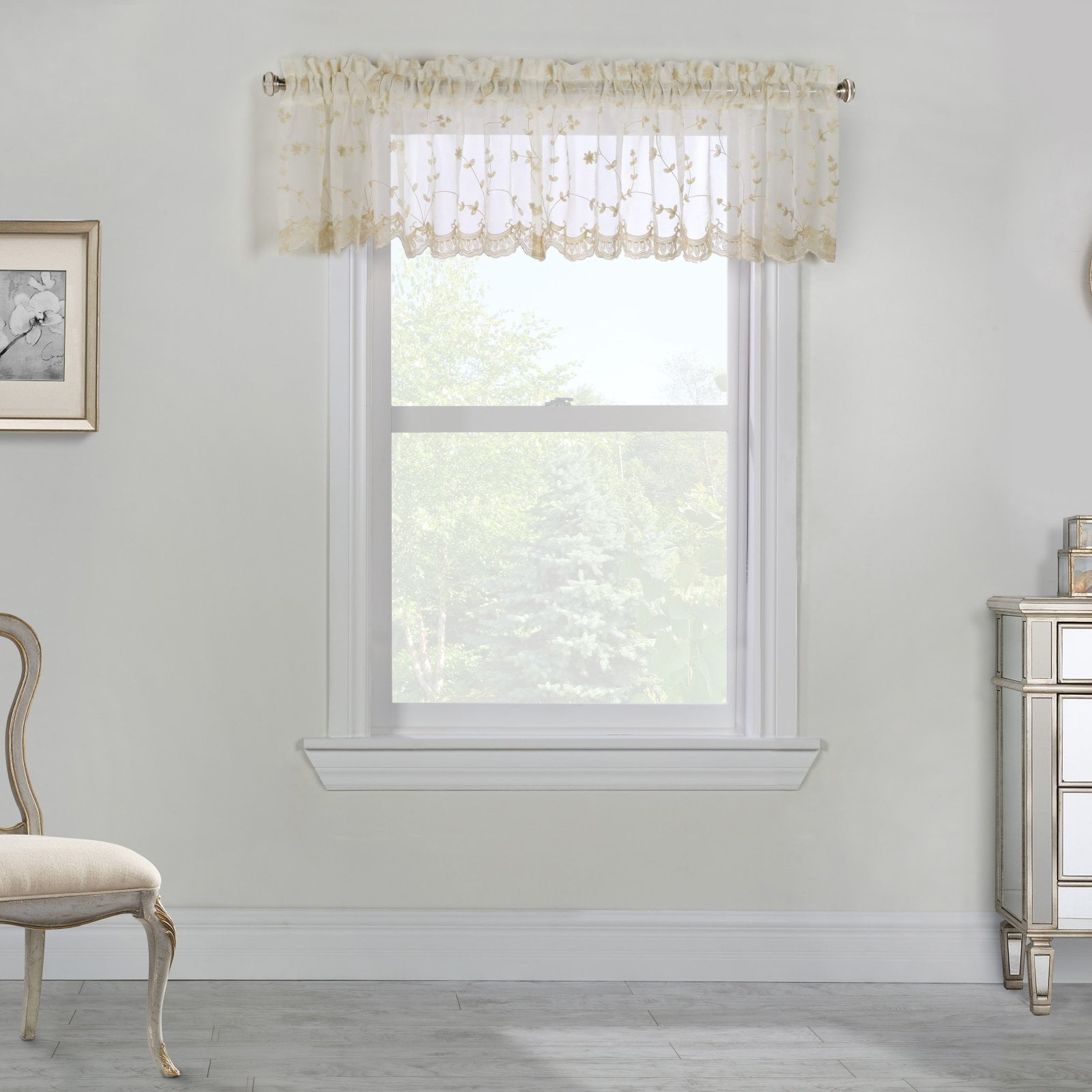 Commonwealth Grandeur Pole Top Valance