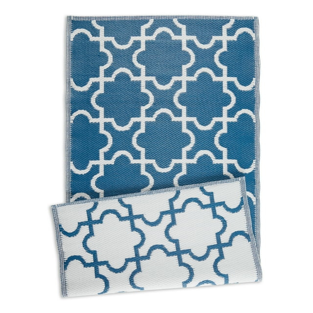 Contemporary Home Living Double Sided Quatrefoil Outdoor Rug Runner - 3' x 6'