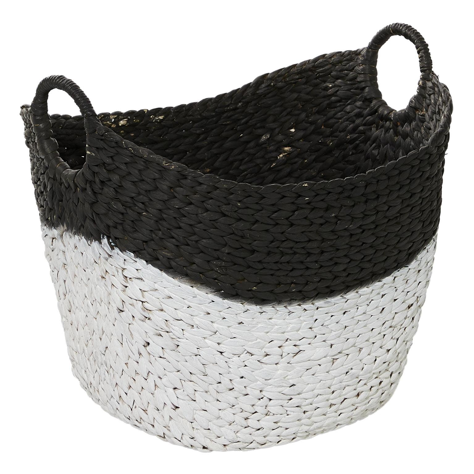 CosmoLiving by Cosmopolitan 22" x 19" Black Seagrass Handmade Large Woven Storage Basket with Handles, 1-Piece