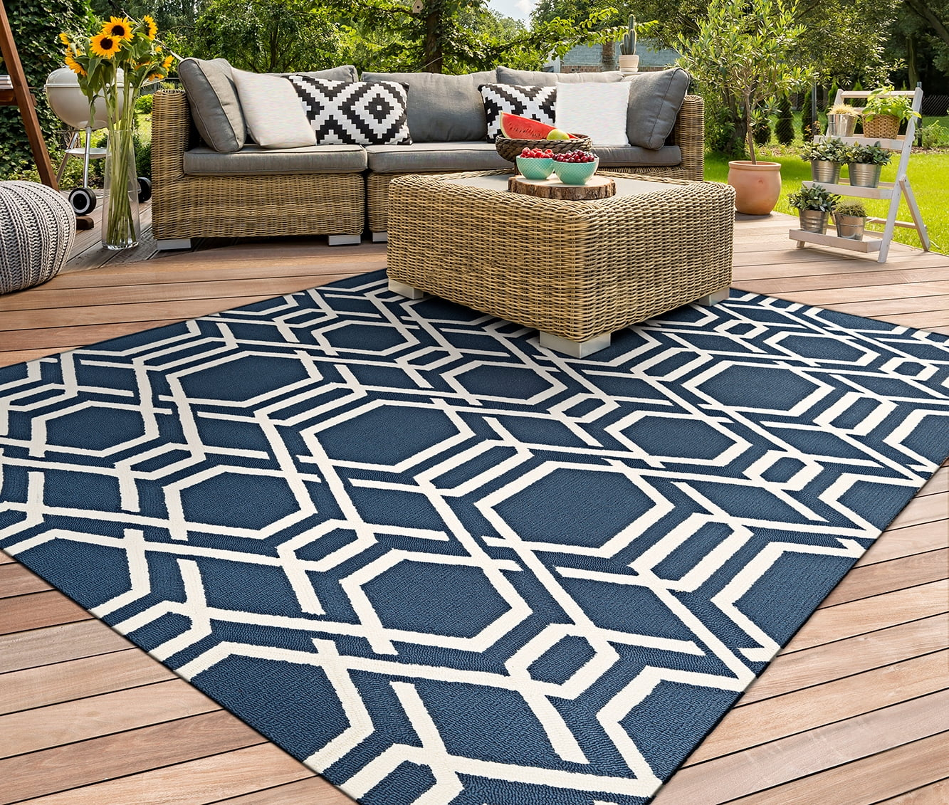 Couristan Covington Ariatta Indoor/Outdoor Area Rug, 3'6" x 5'6", Navy