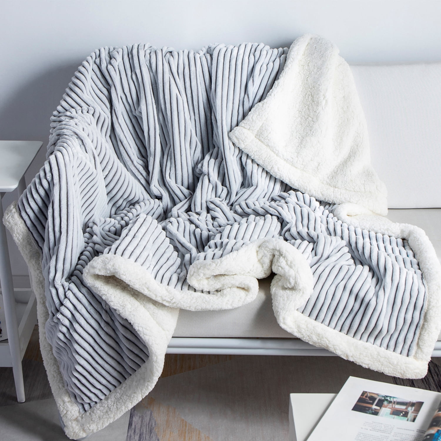 DISSA Sherpa Fleece Blanket Soft Grey and White Throw Blanket Cozy Plush Blankets for Couch Sofa Bed,51"x63"