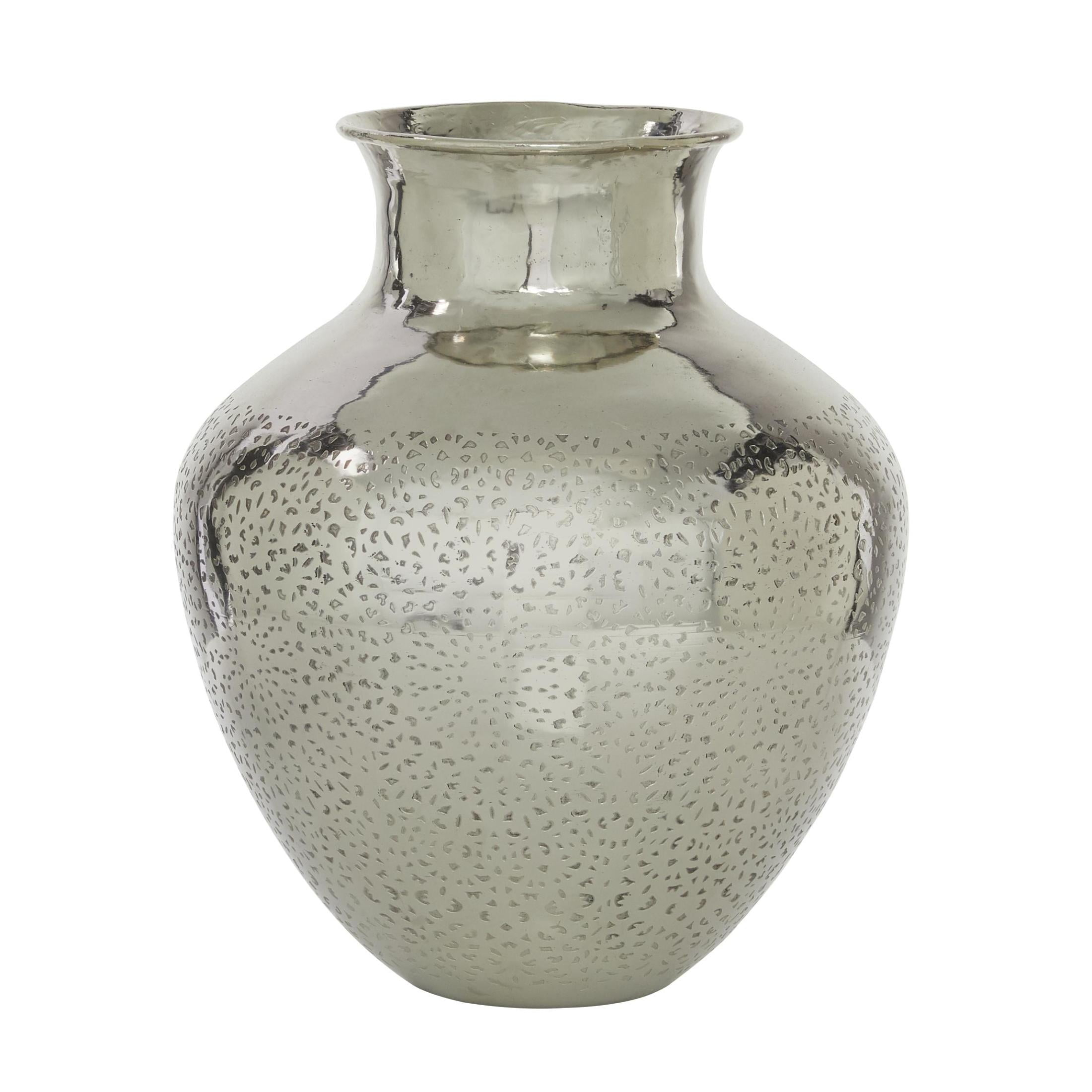 DecMode 16" Round Engraved Silver Aluminum Metal Vase