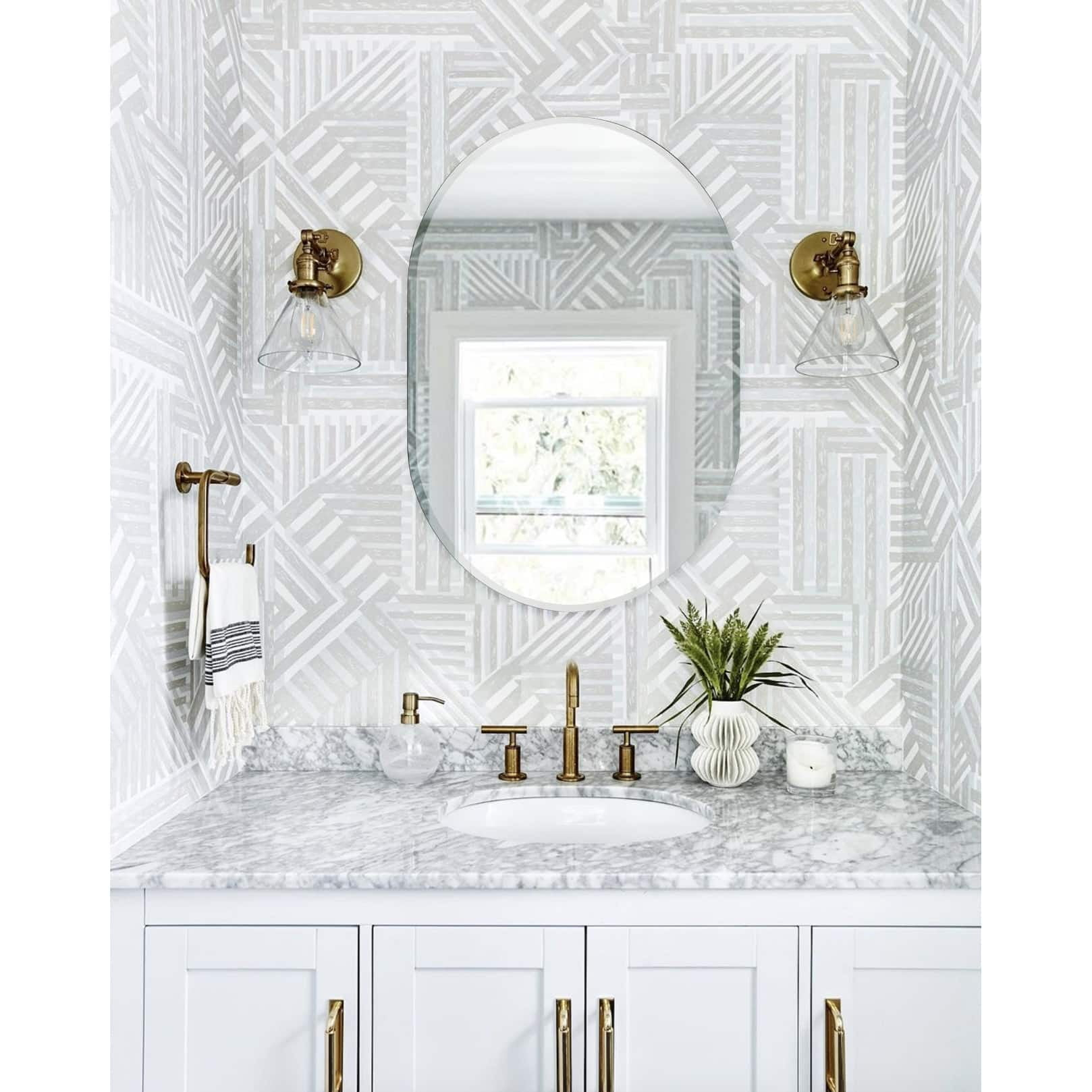 Decor Wonderland Khloe Modern Bathroom Mirror 39.5 X 23.6