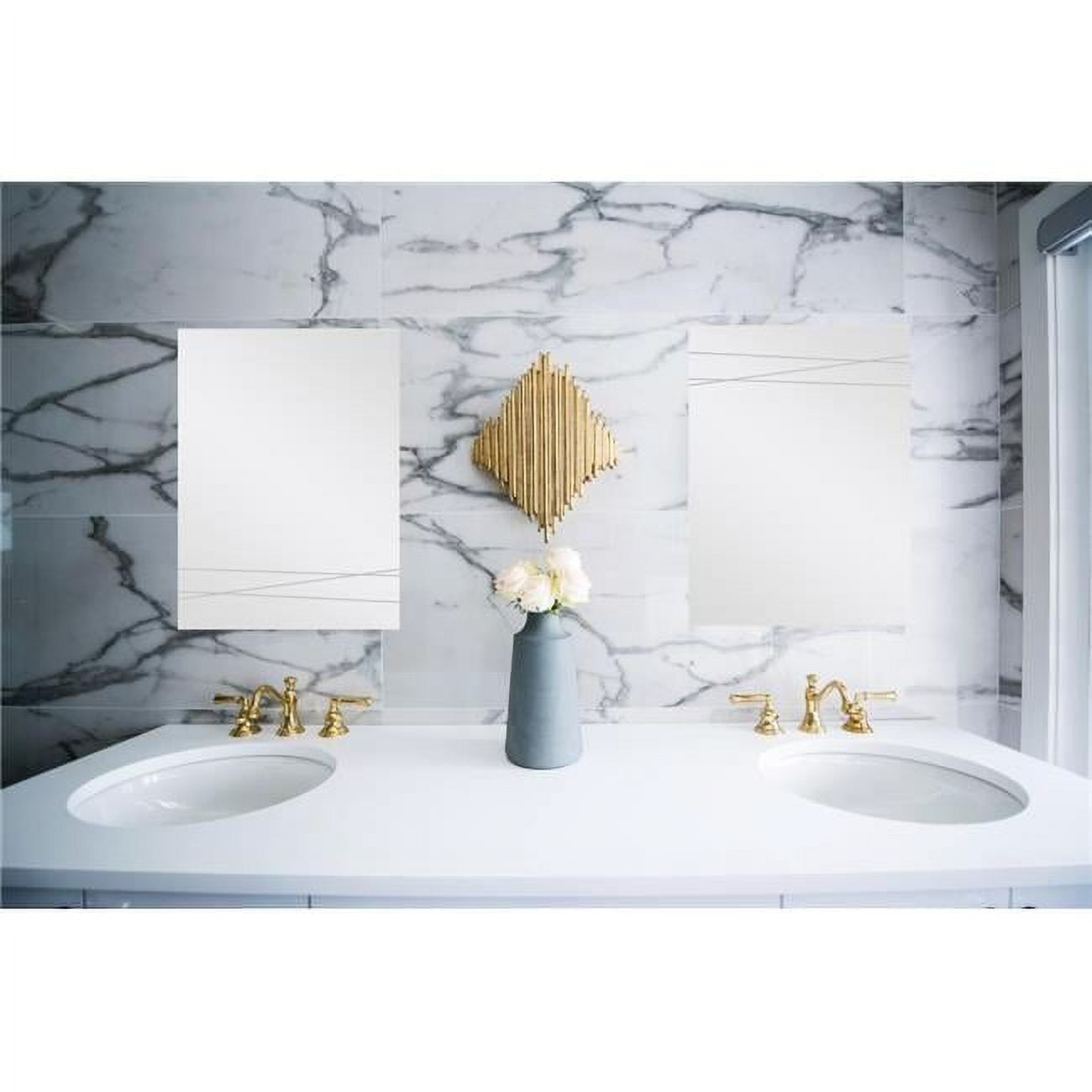 Decor Wonderland SSM19N2 39.5 x 23.6 in. Brenda XL Etched Modern Wall Mirror with Dual Mounting Brackets
