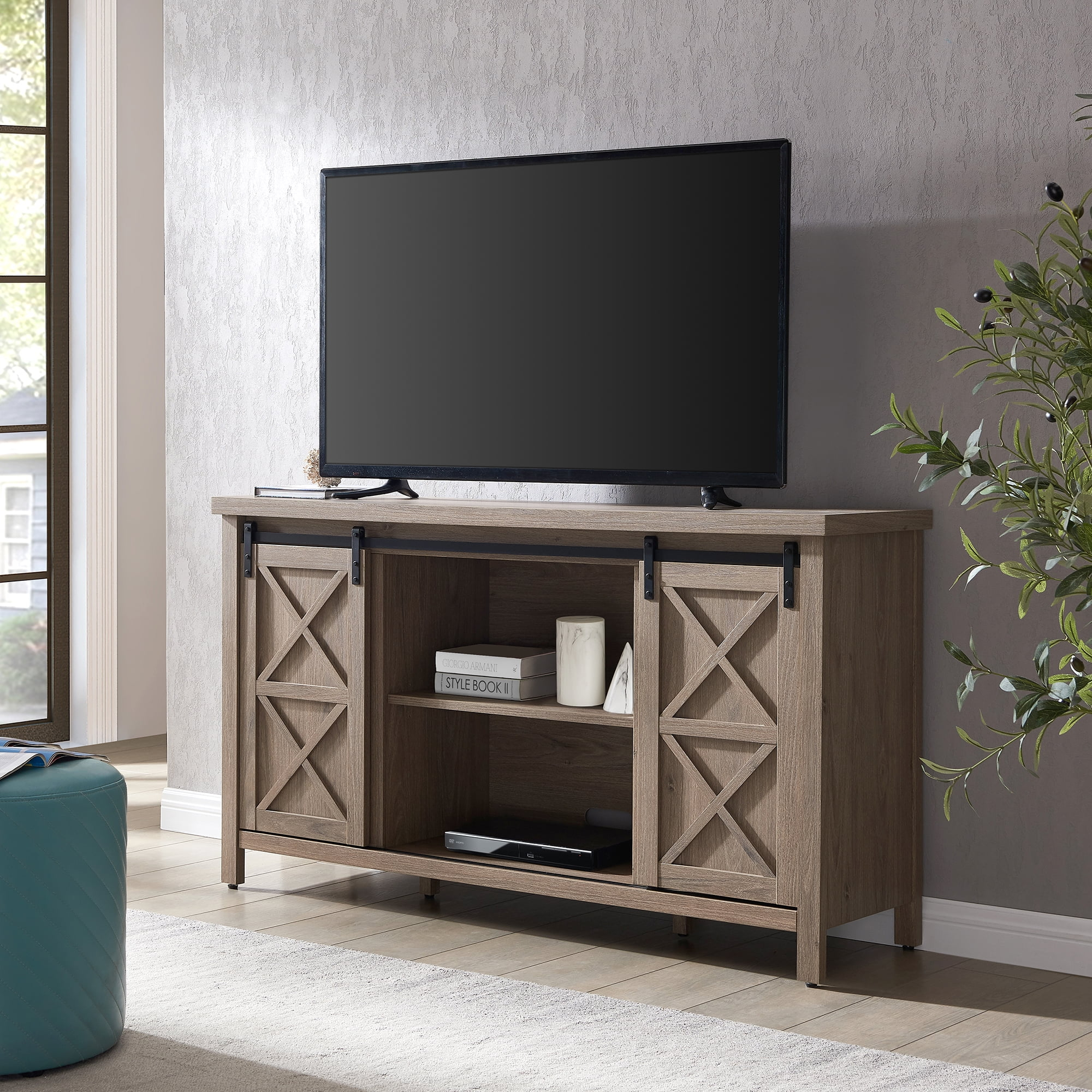 Evelyn&Zoe Elmwood Rectangular TV Stand for TV's up to 65", Antiqued Gray Oak
