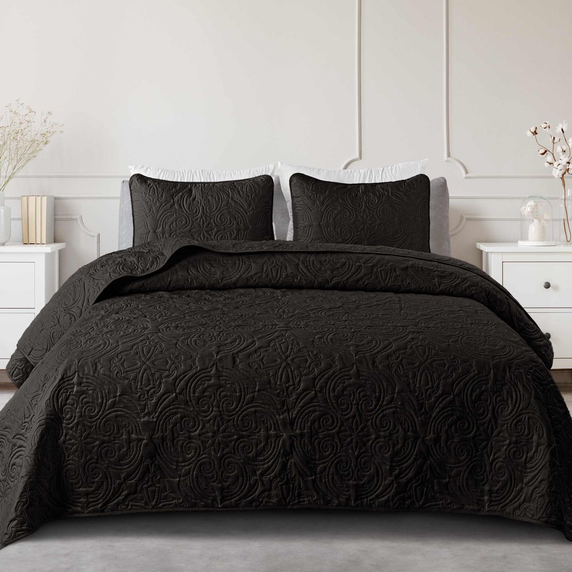 Exclusivo Mezcla Queen Quilt Bedding Set, Lightweight Vintage Queen Size Quilts with Pillow Shams, Soft Bedspreads Coverlets for All Seasons (96"x90", Black)