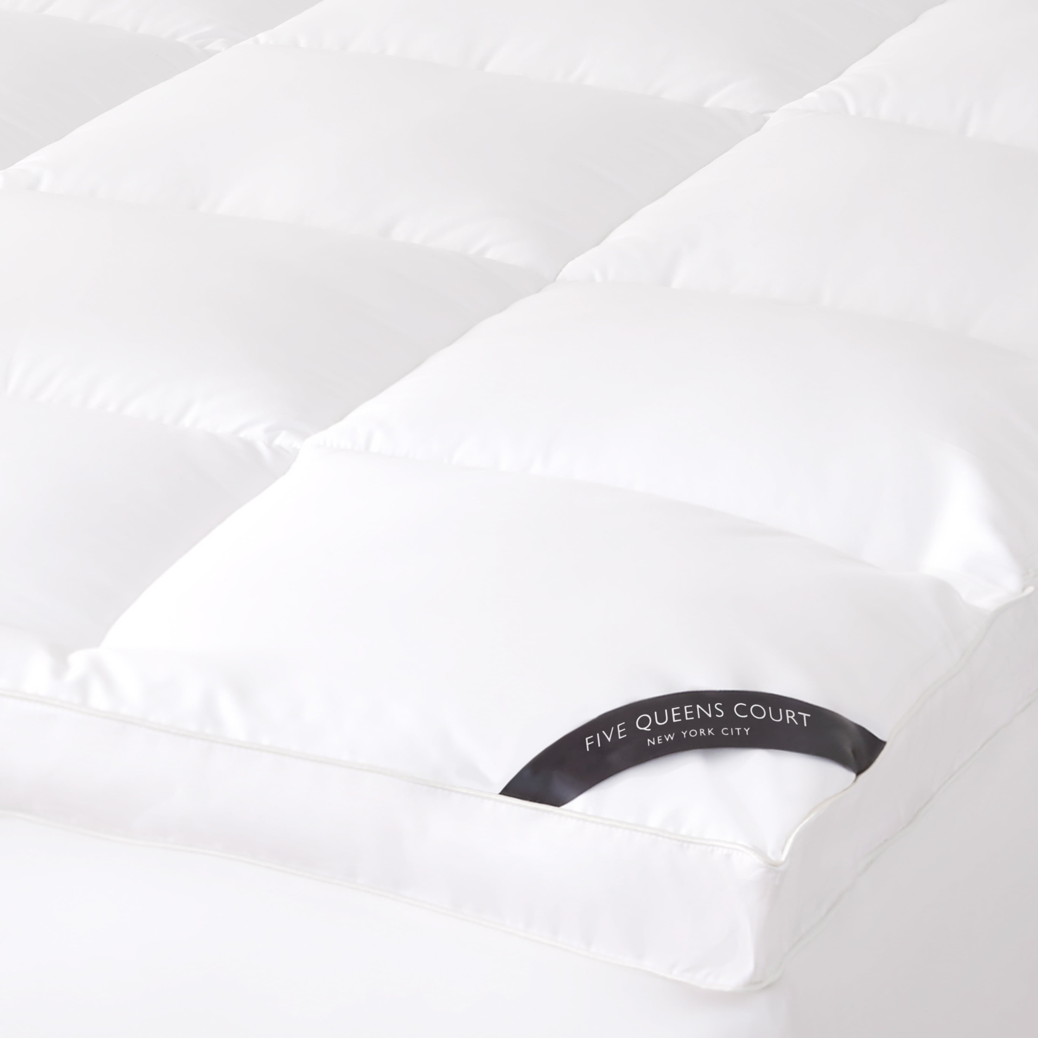 Five Queens Court Elite Mattress Topper