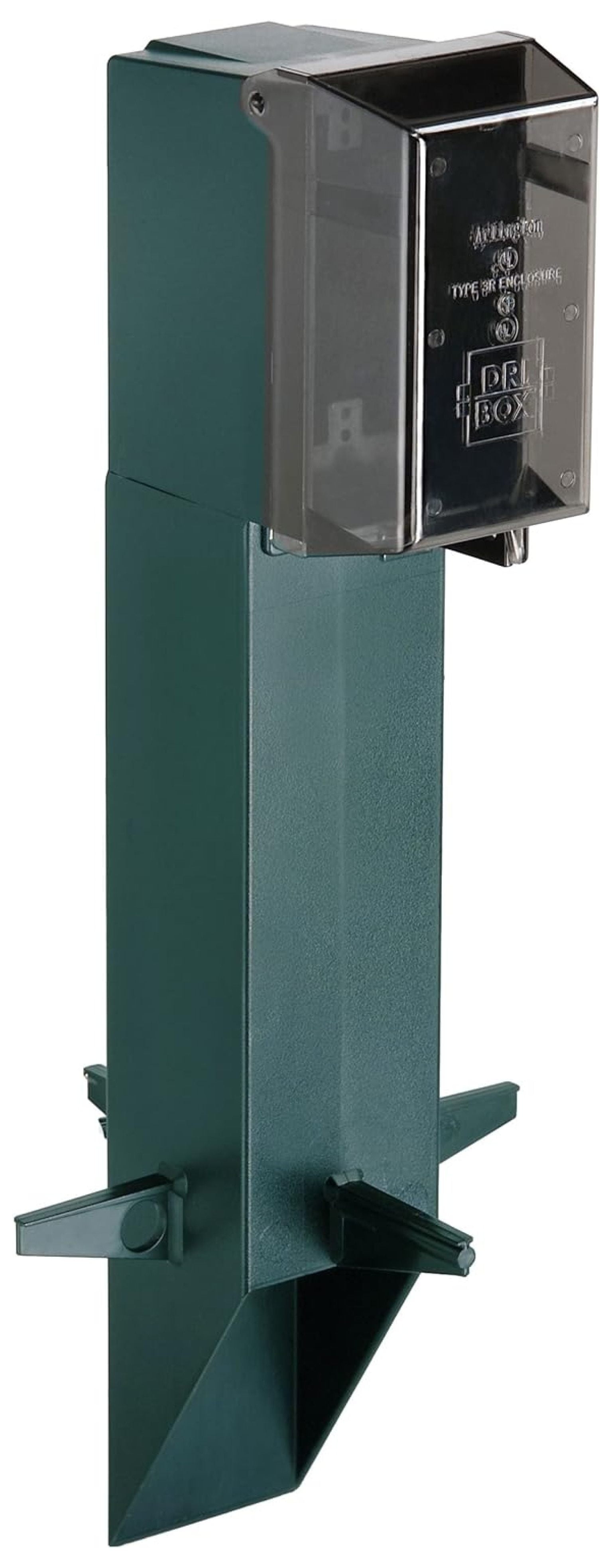 Green Heavy-Duty Outdoor Landscape Lighting Post with Outlet Cover