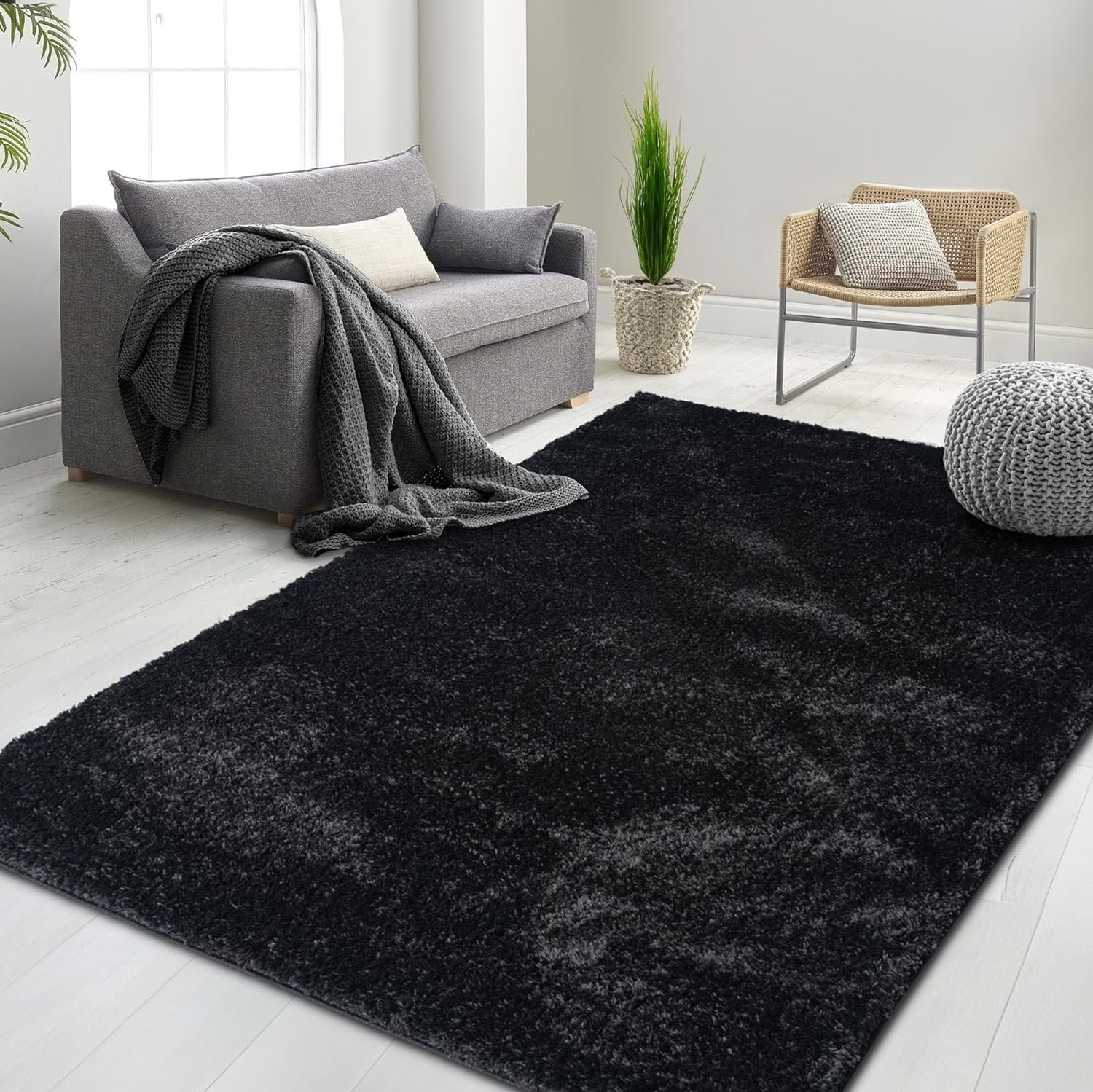 HT Design Rectengular Shag Area Rug, 5x7 Solid Color Low Pile Shag, Easy to clean, Pet Friendly, Soft Nursery Runner Rug for Living Rooms, Bedrooms, Black