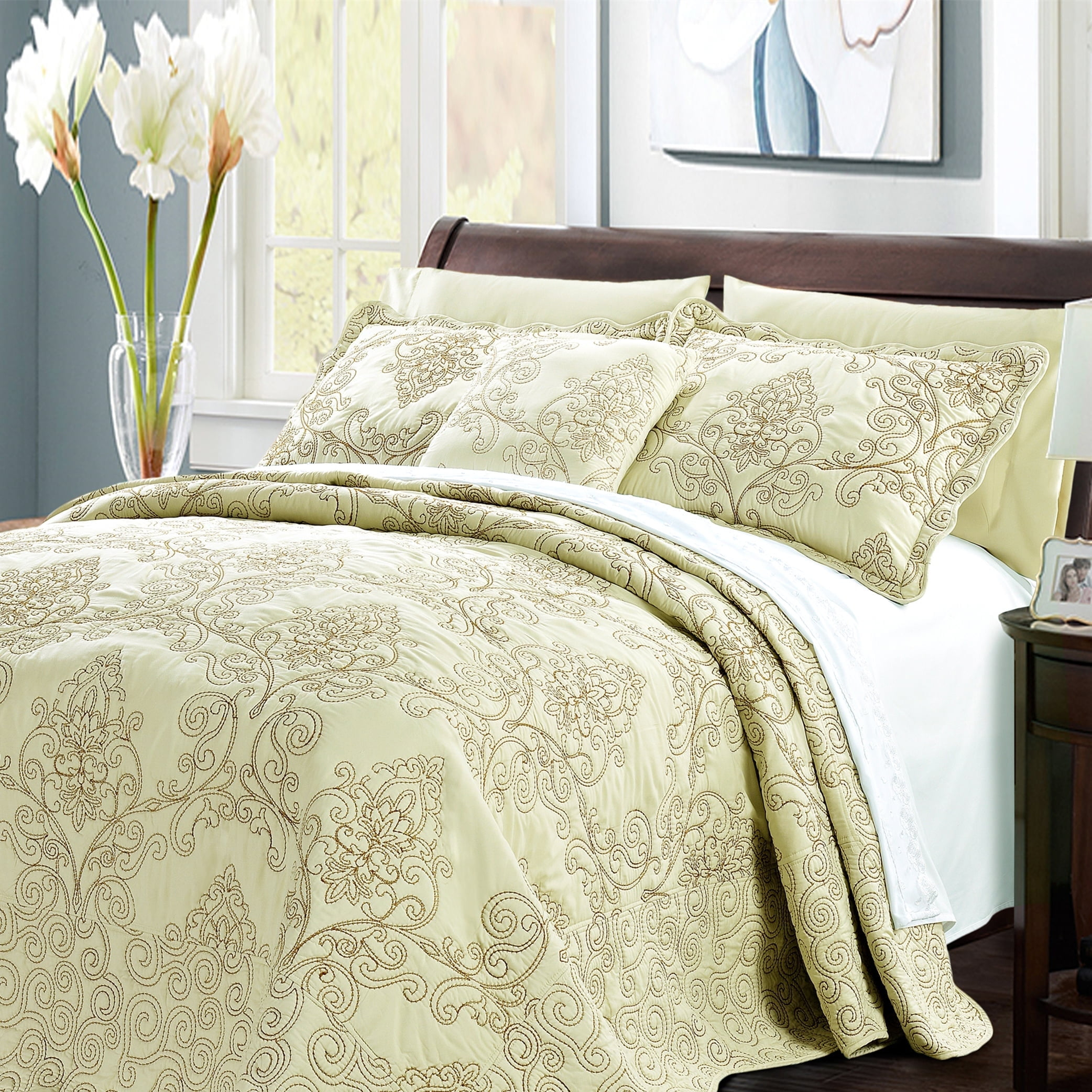 Home Soft Things 4-Piece Reversible Damask Embroidery Bedspread Set, Light Green, Oversized King 120"x120"