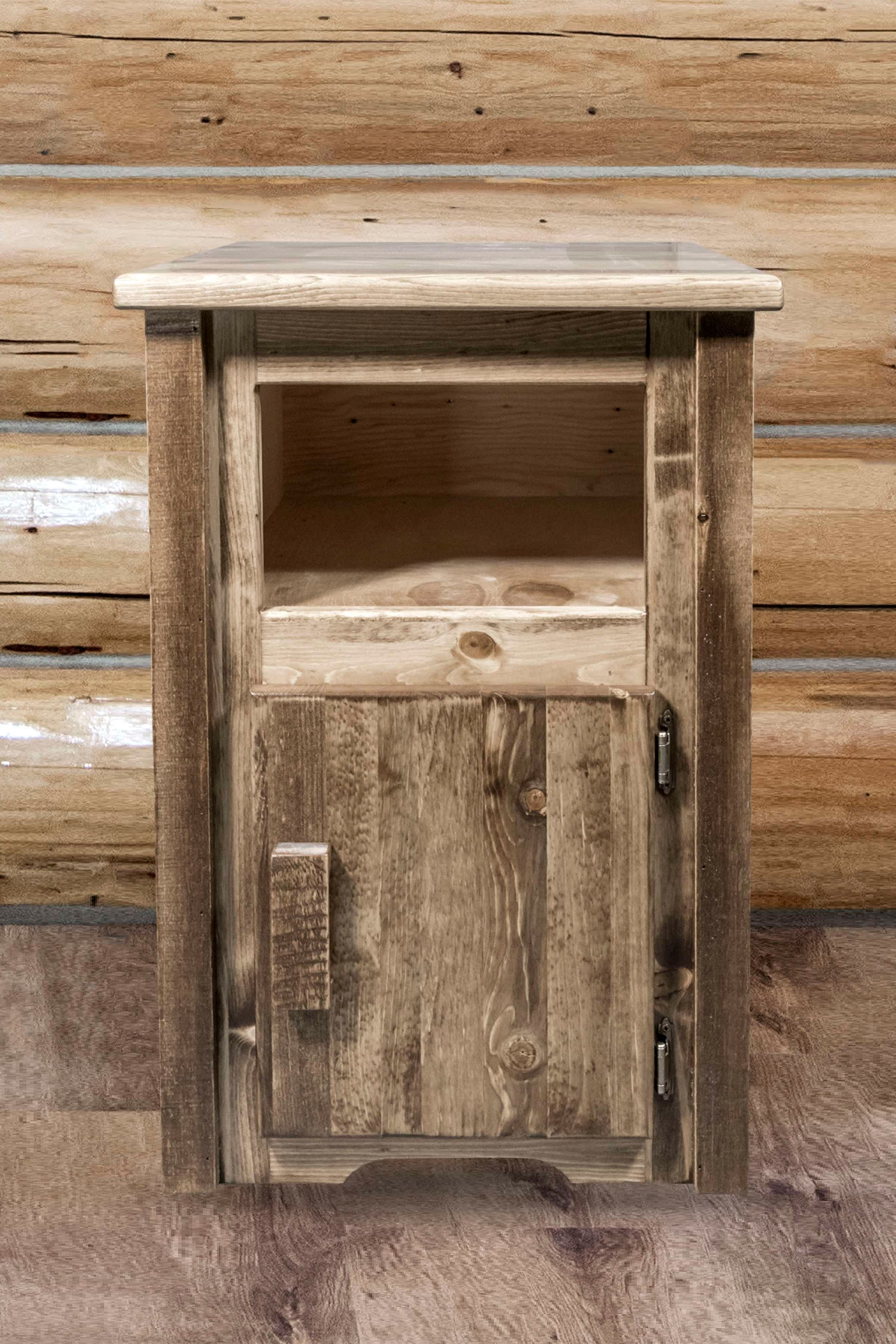 Homestead Collection End Table w/ Door, Right Hinged, Stain & Lacquer Finish