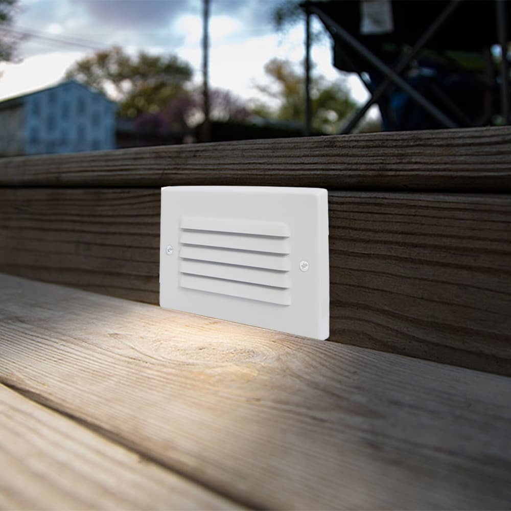 Horizontal Indoor/Outdoor White Louvered LED Step Light