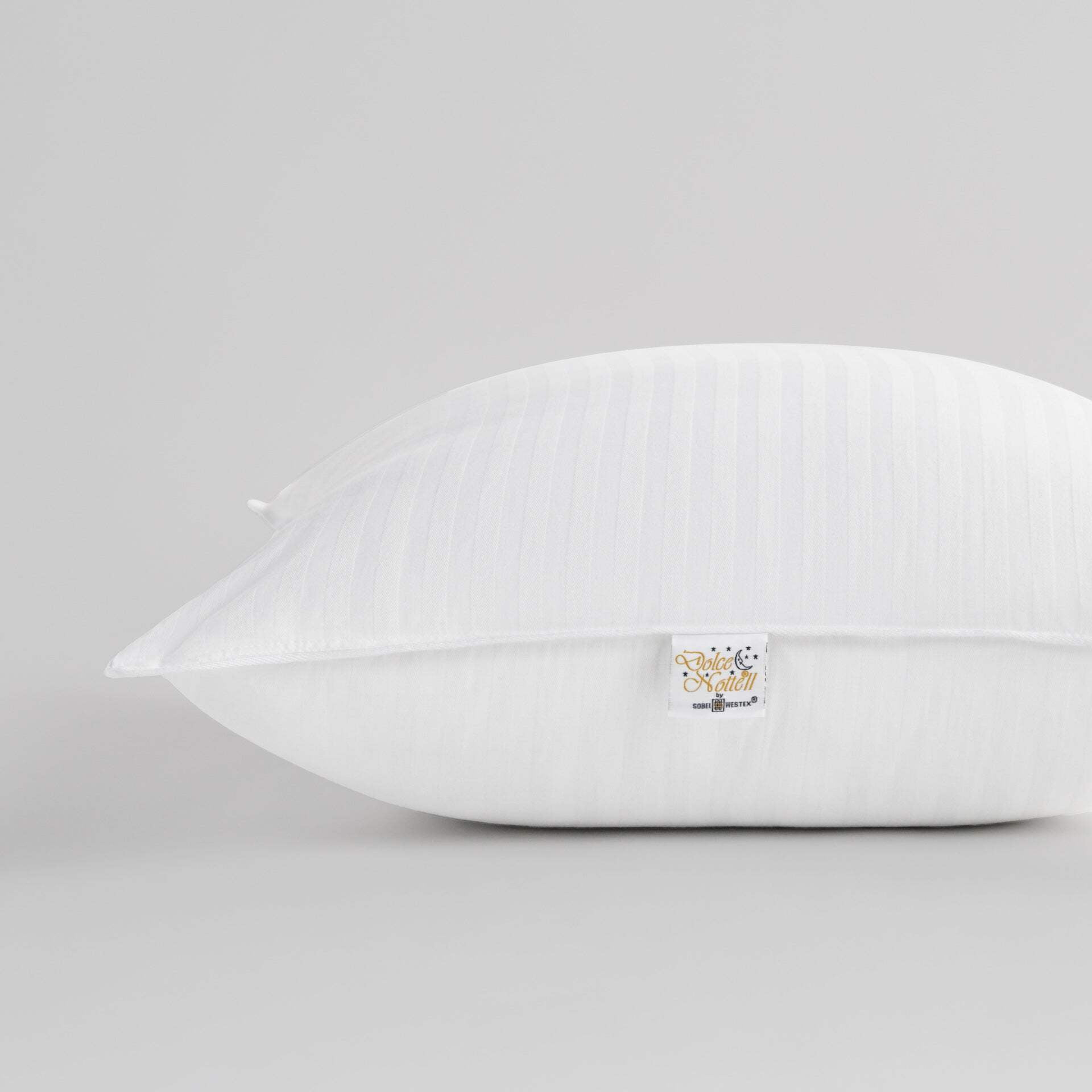 Hotel Dolce Notte II Pillow