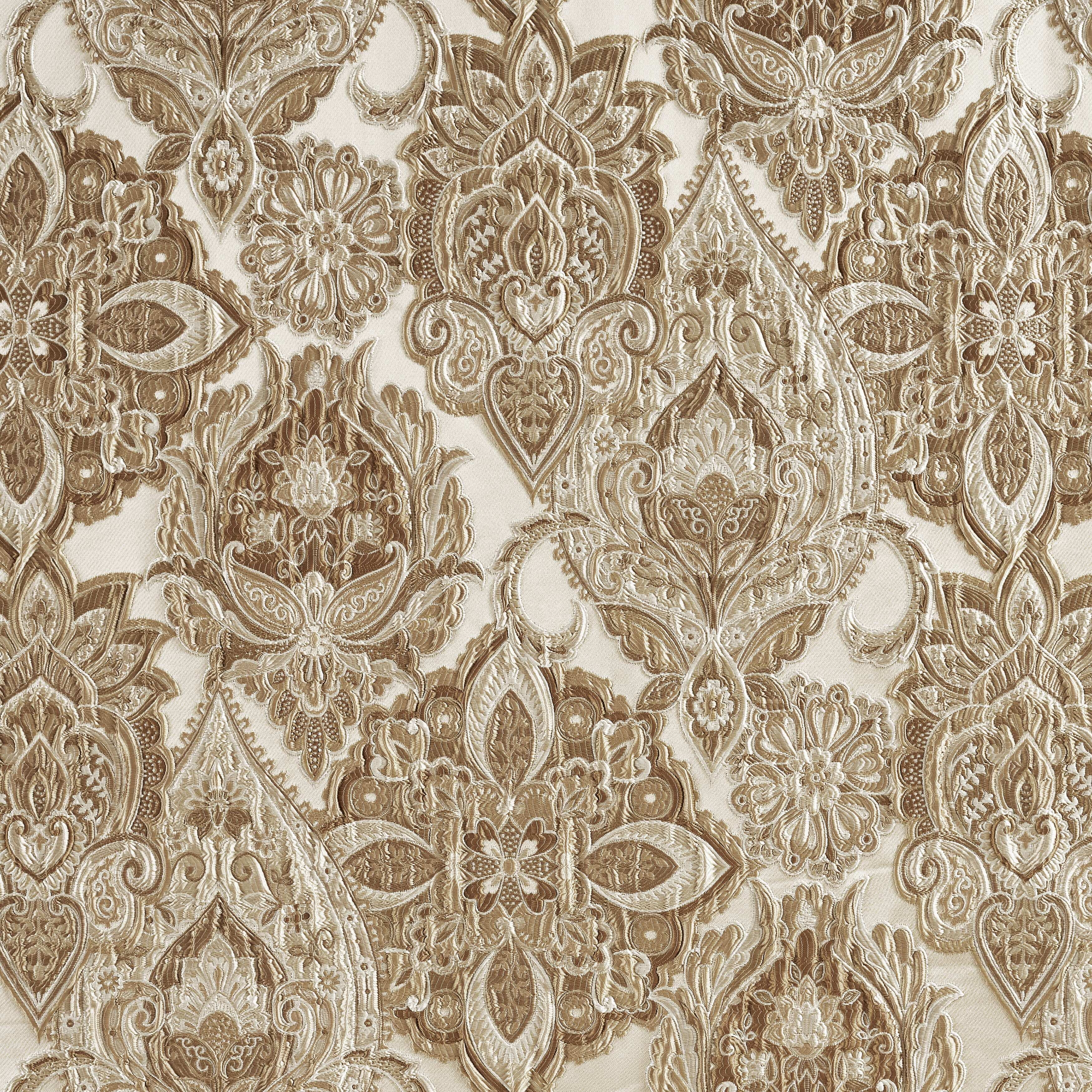 J. Queen New York  Sandstone Comforter Set California King