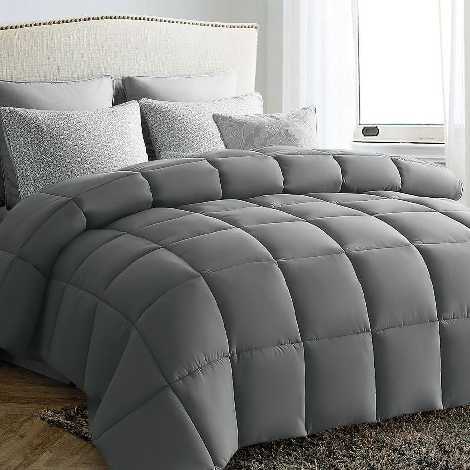 JUSTLET Luxury Solid Down Alternative Machine Washable Light Gray Comforters, Full