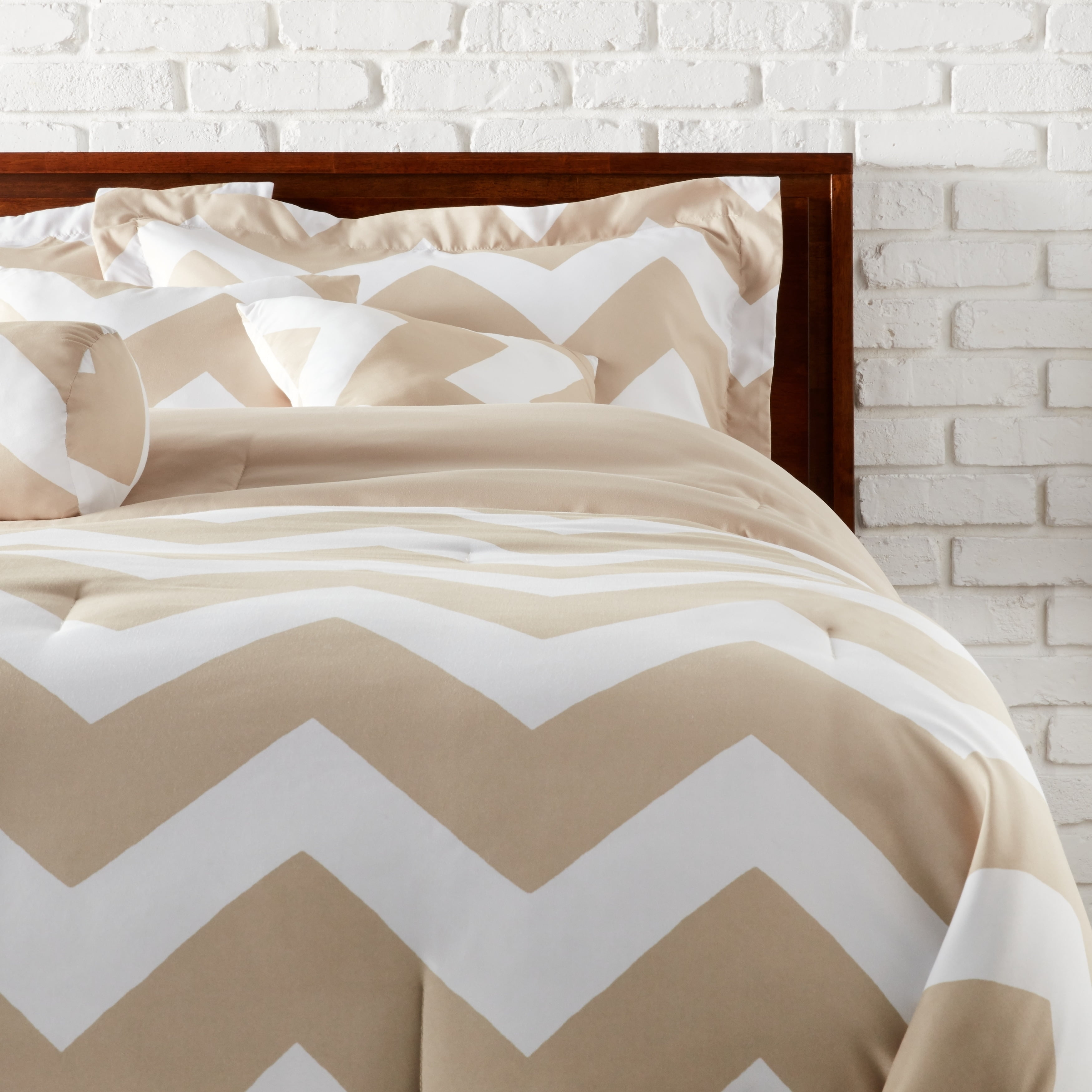 LCM Home Fashions 7-piece Beige Chevron Comforter Set TAUPE/WHITE QUEEN Queen