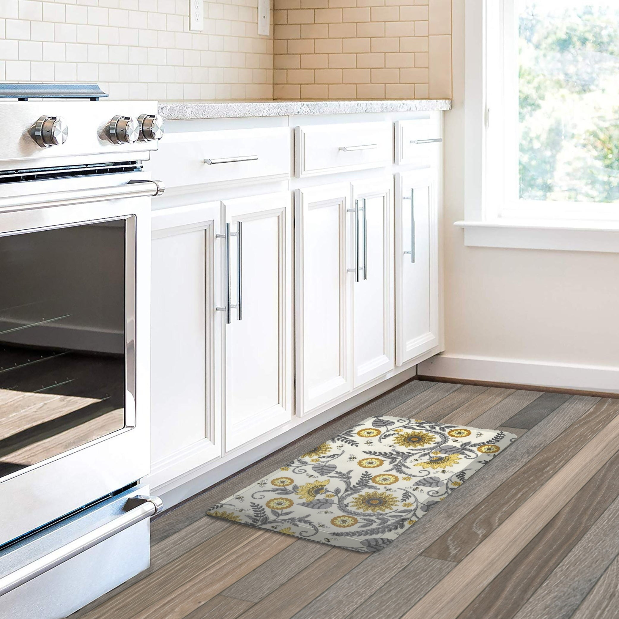 Laural Home Sophisticated Bees 20" x 30" Anti-Fatigue Kitchen Mat