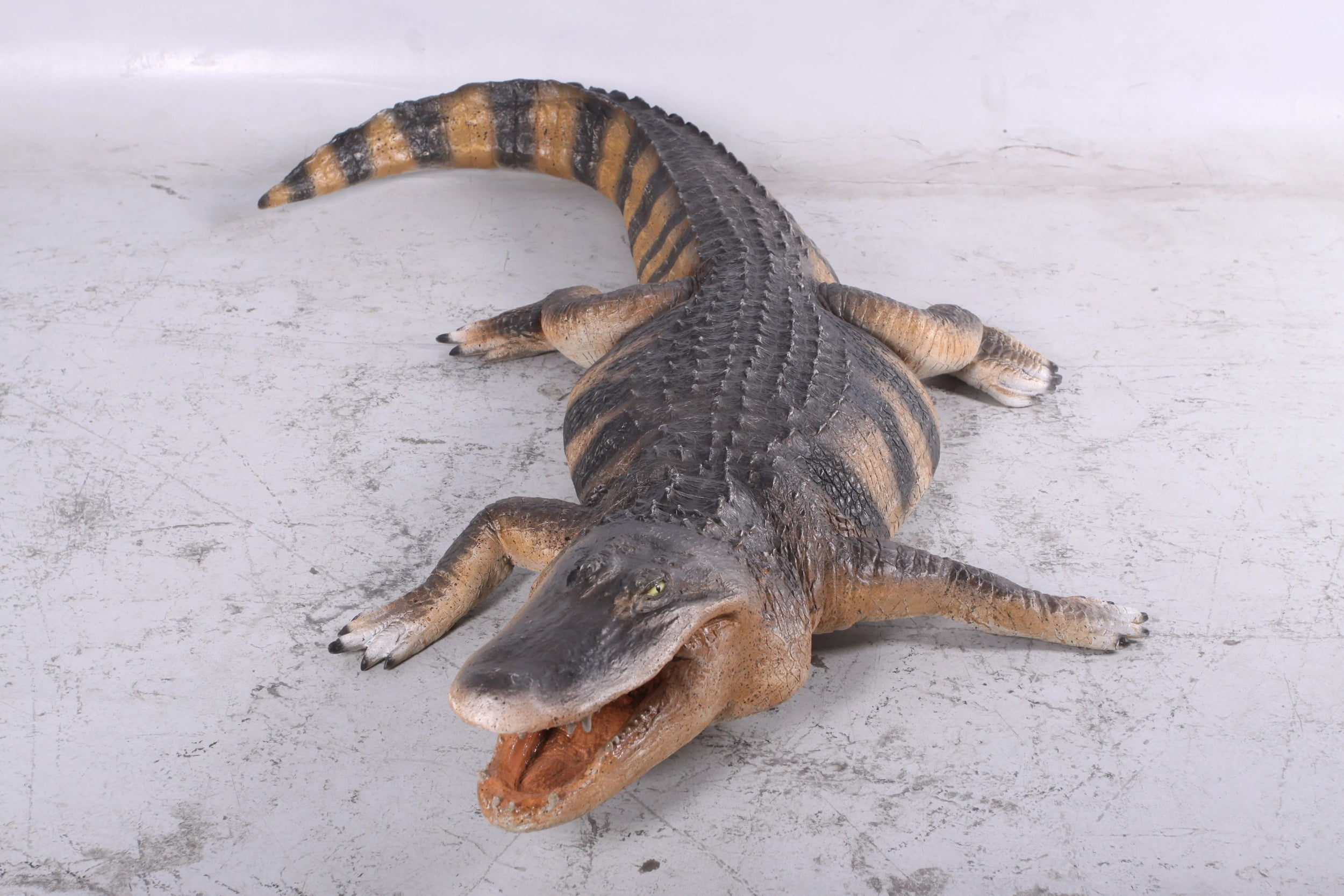 Life Size American Alligator Statue Realistic Wildlife Sculpture