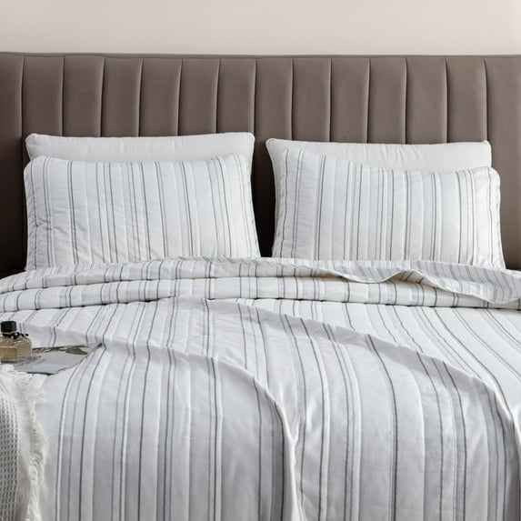 Linery & Co. Premium Delicate Stripes Microfiber Quilt Set With Shams Grey Twin 2 Piece