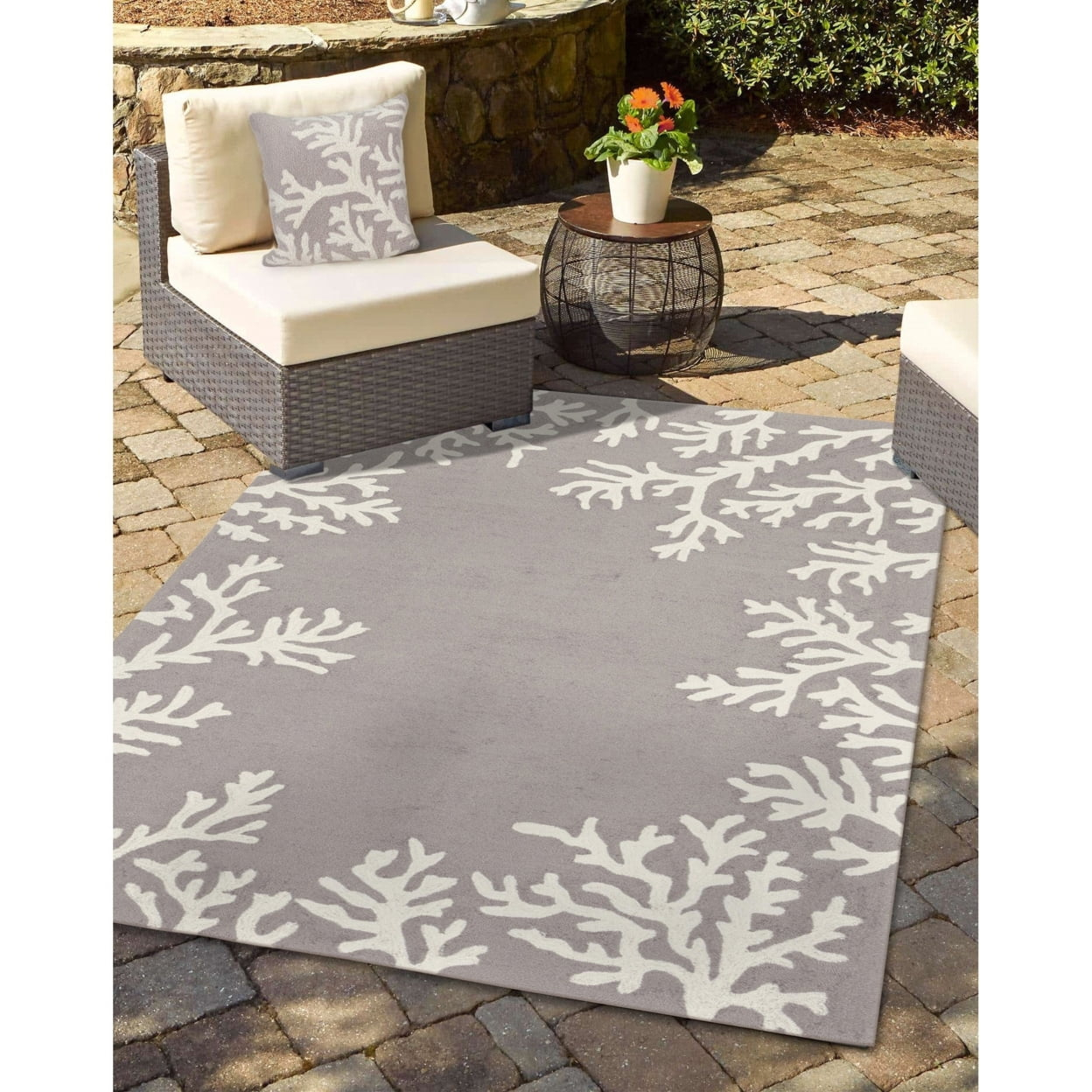 Coral Border Outdoor Rug