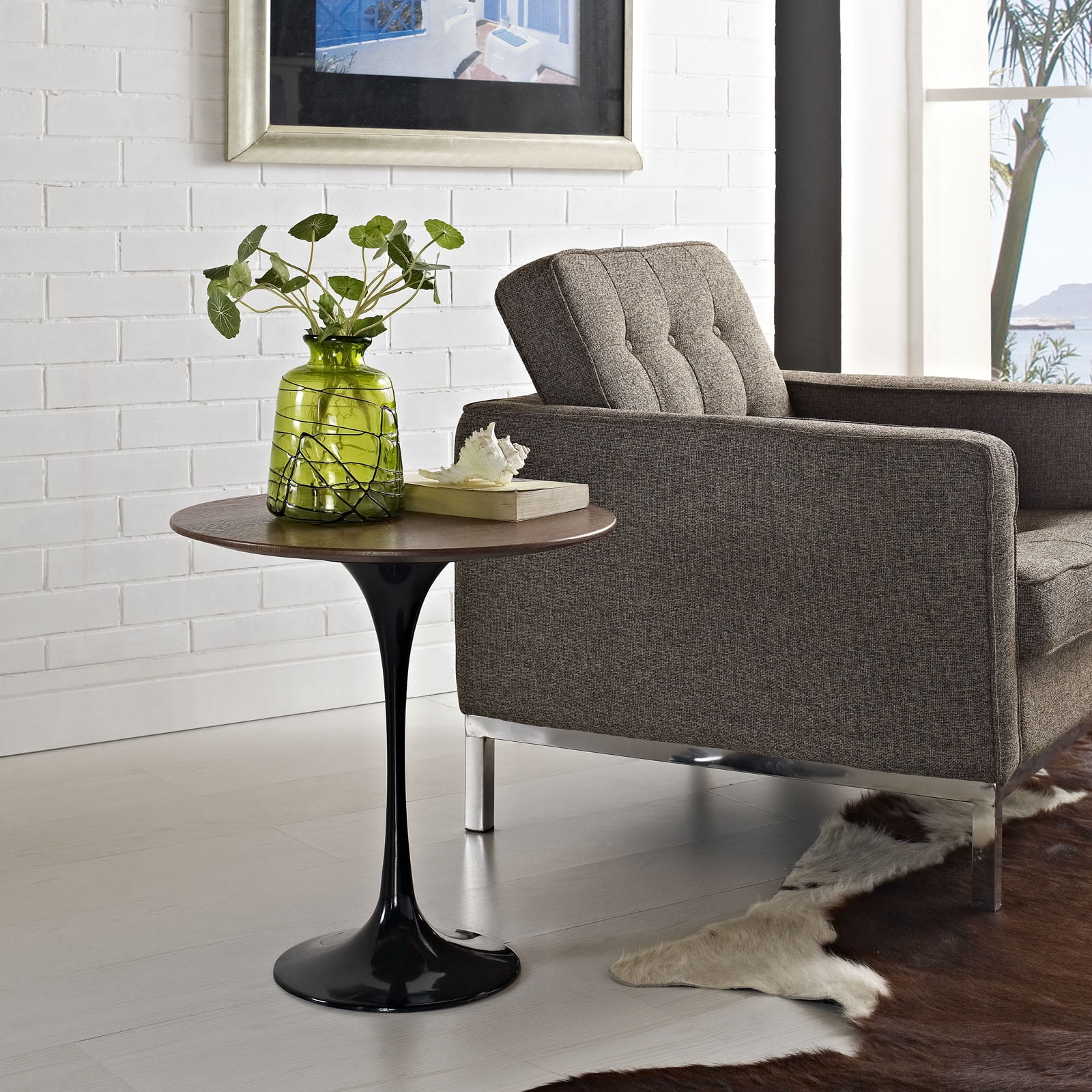 Mid-Century 20" Round Wood Side Table, Black