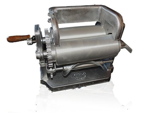 Gonzalez Aluminum Manual Corn Tortilla Maker with Adjustable Rollers