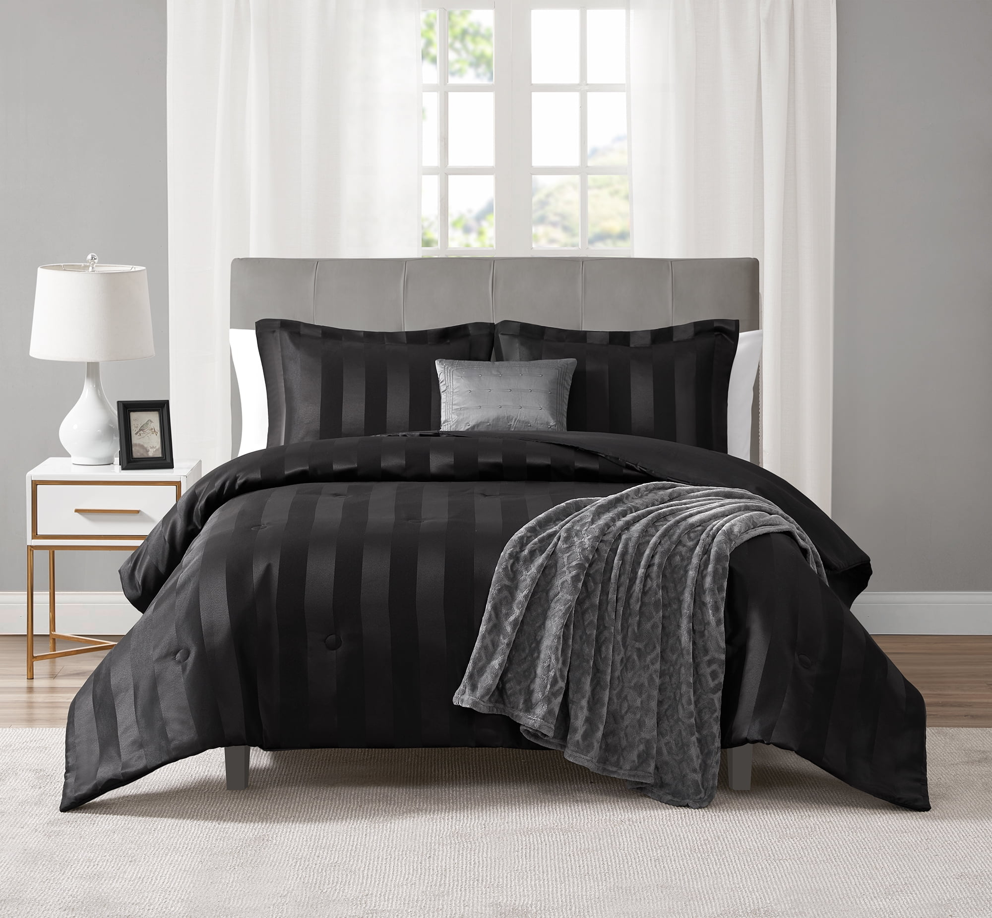 Mainstays 5-Piece Black Damask Stripe Comforter Set, King