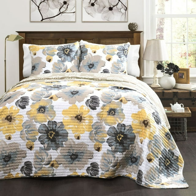 Lush Decor Leah Reversible Quilt Set