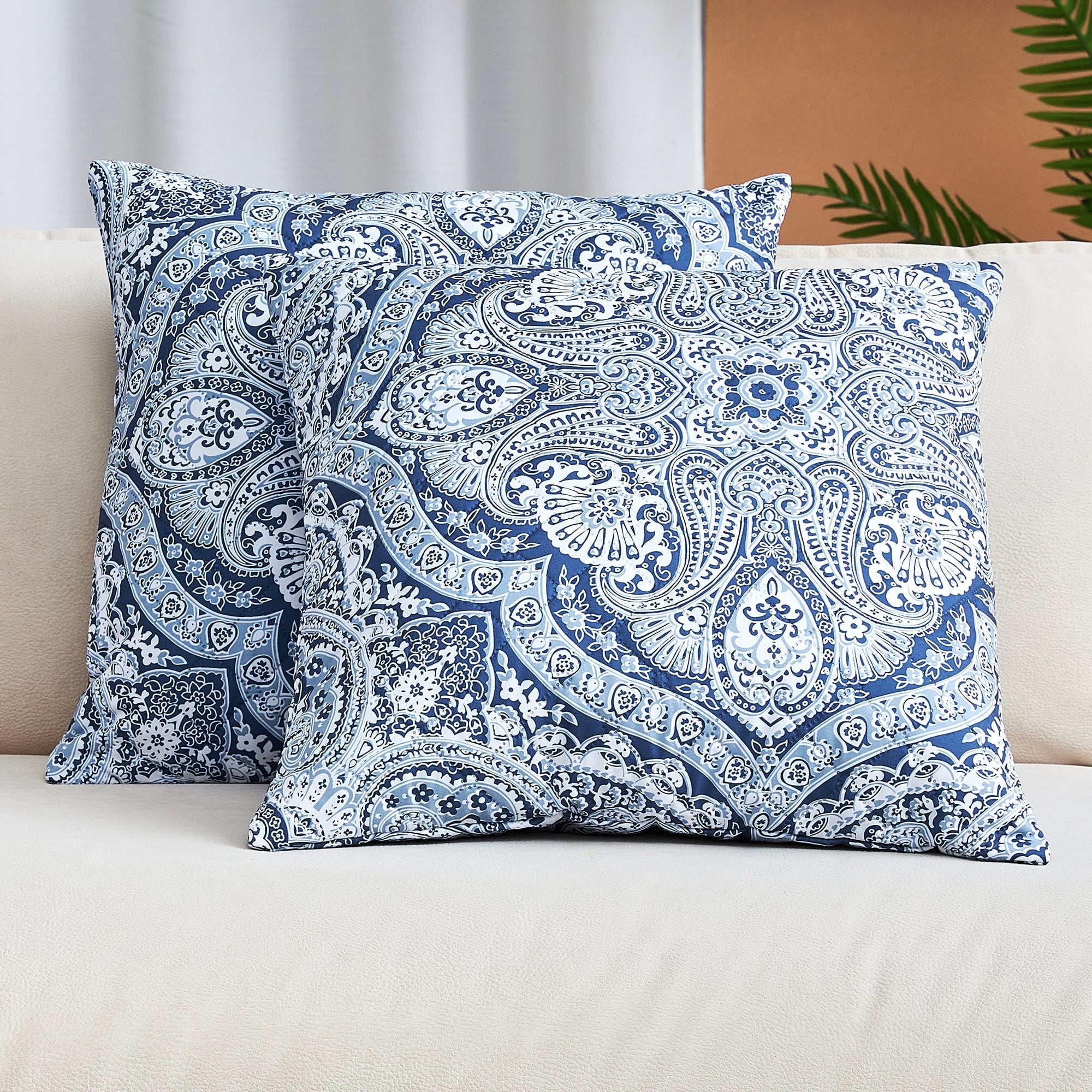 Mellanni Decorative Throw Pillow Covers with Pinsonic Quilt Stitching, 18x18, Medallion Blue, 2 Count