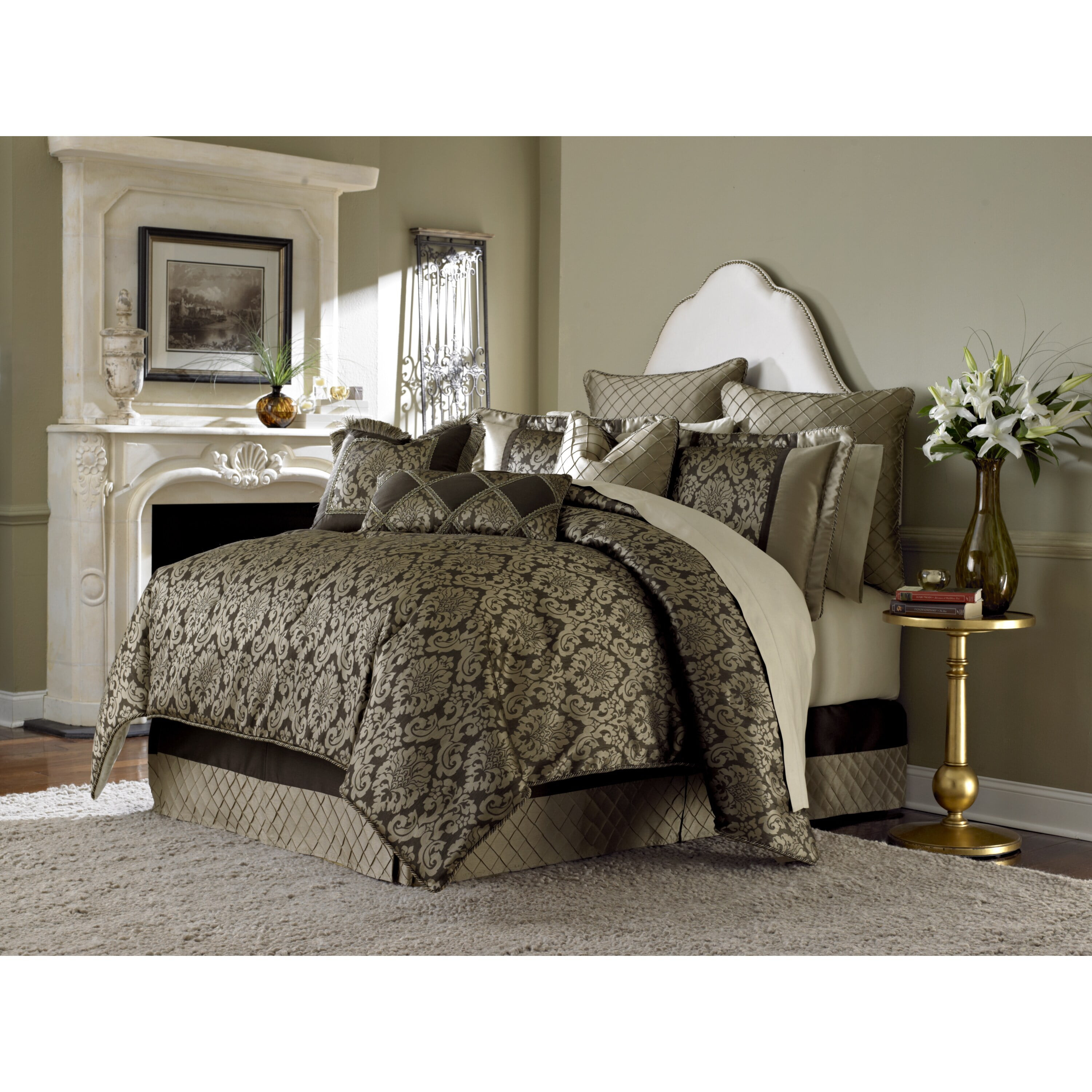Michael Amini Imperial 10-Piece King Comforter Set - Bronze