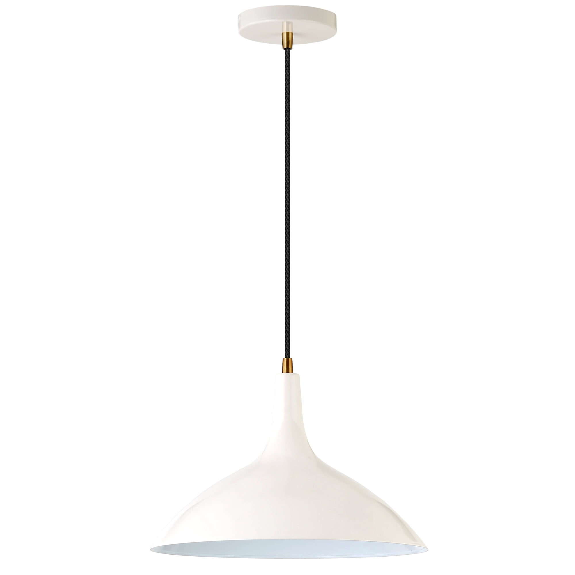 Evelyn&Zoe 14" Pearled White/Brass Metal Pendant