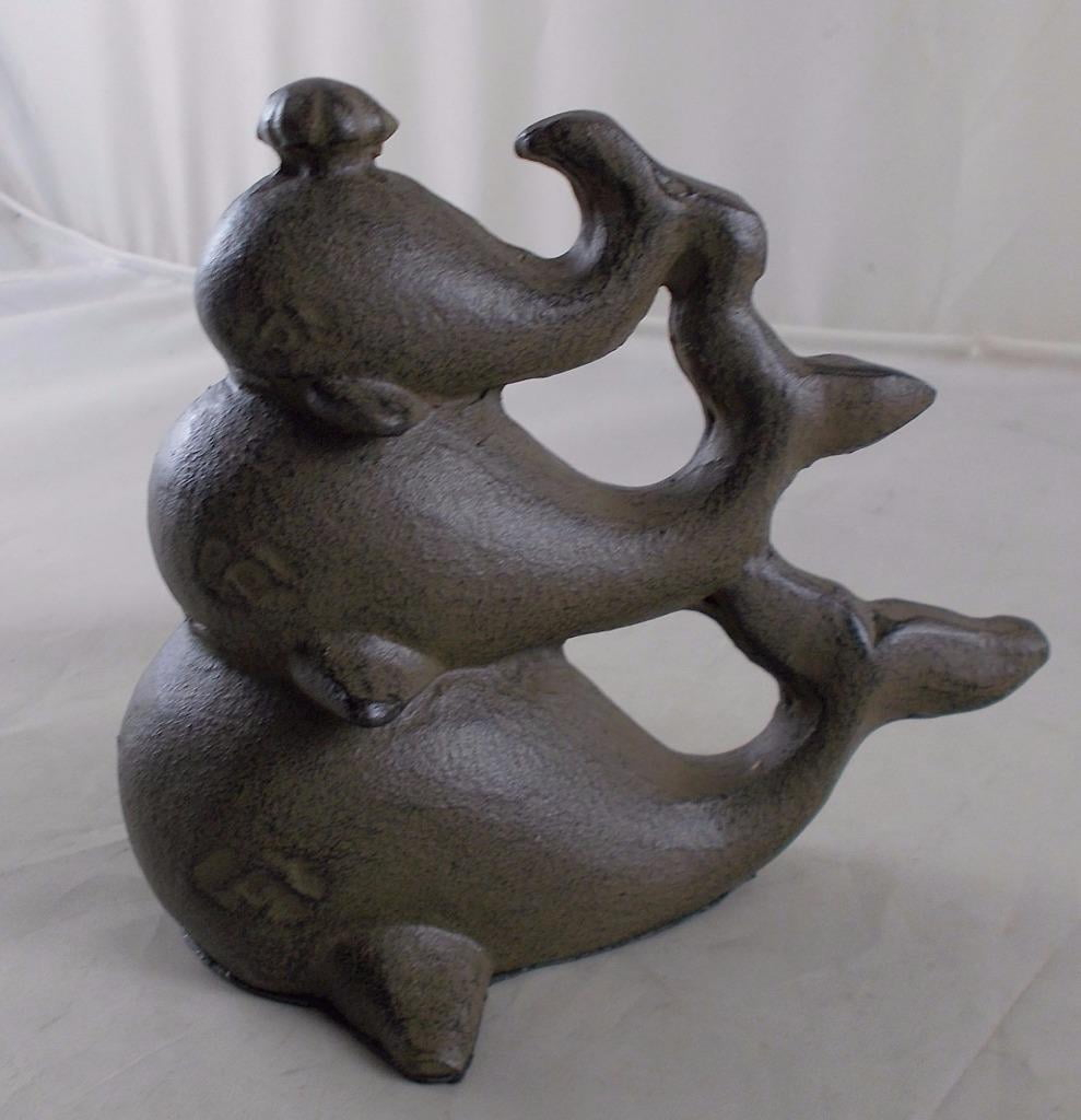Moby Dick Specialties Rust Brown Cast Iron Triple Stacked Whale Figurine