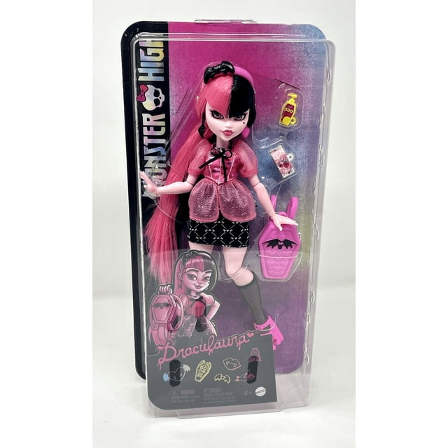 Draculaura Fashion Doll with Dark Hair and Accessories