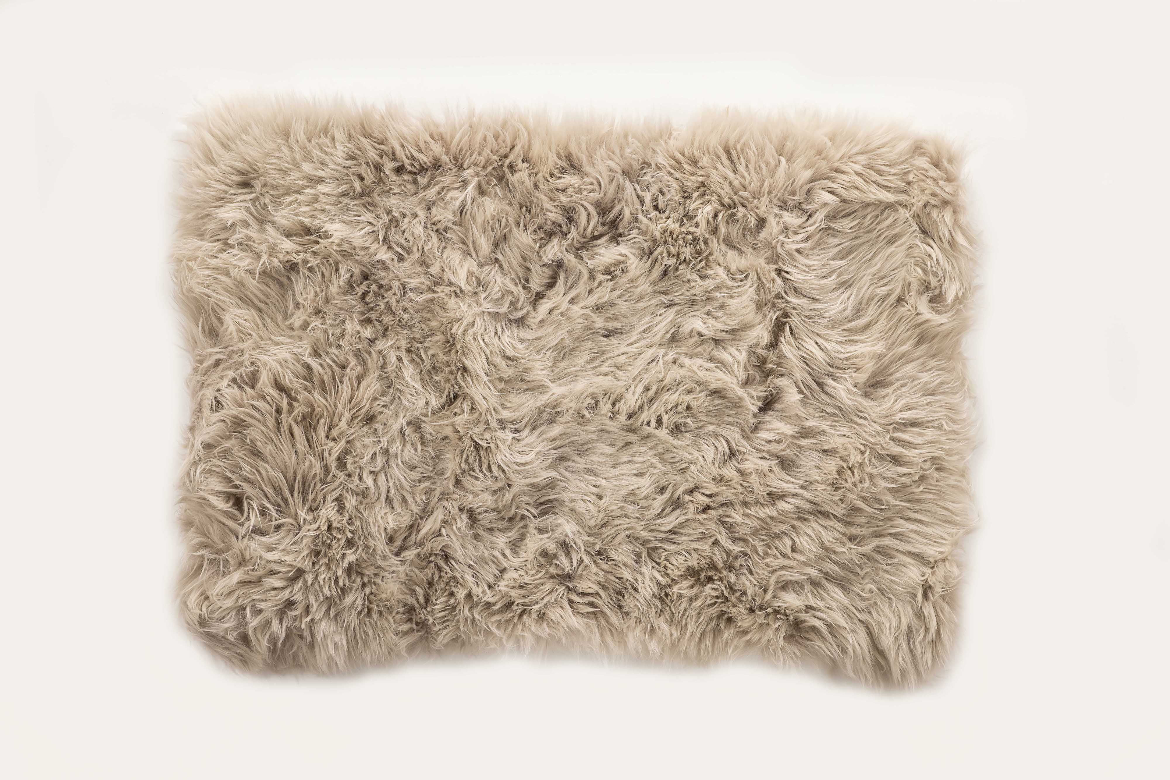 Natural New Zealand Sheepskin Single Rectangular Rug | Taupe | 2'x3'