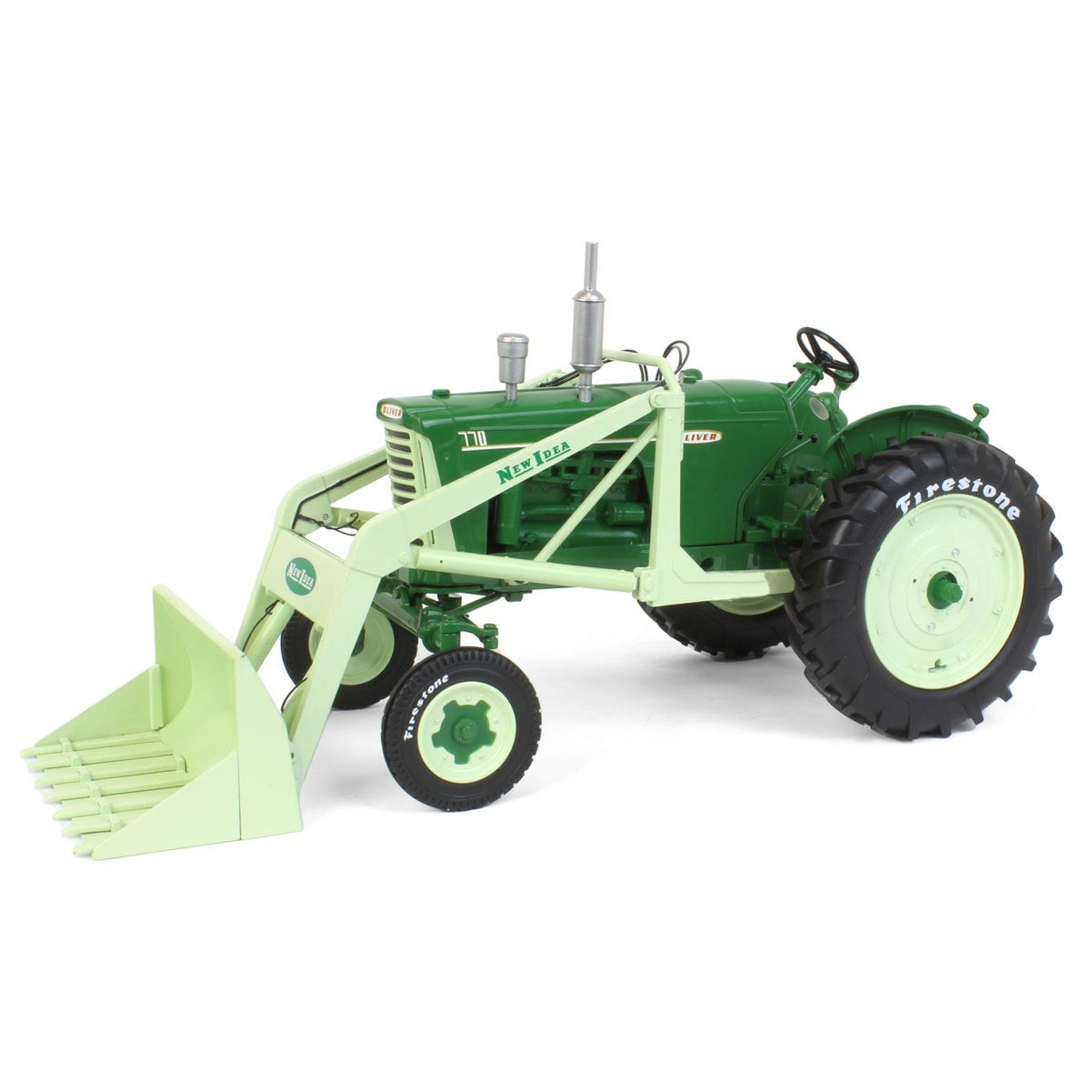 Oliver 770 Wide Front Tractor with Loader Green "Classic Series" 1/16 Diecast Model by SpecCast
