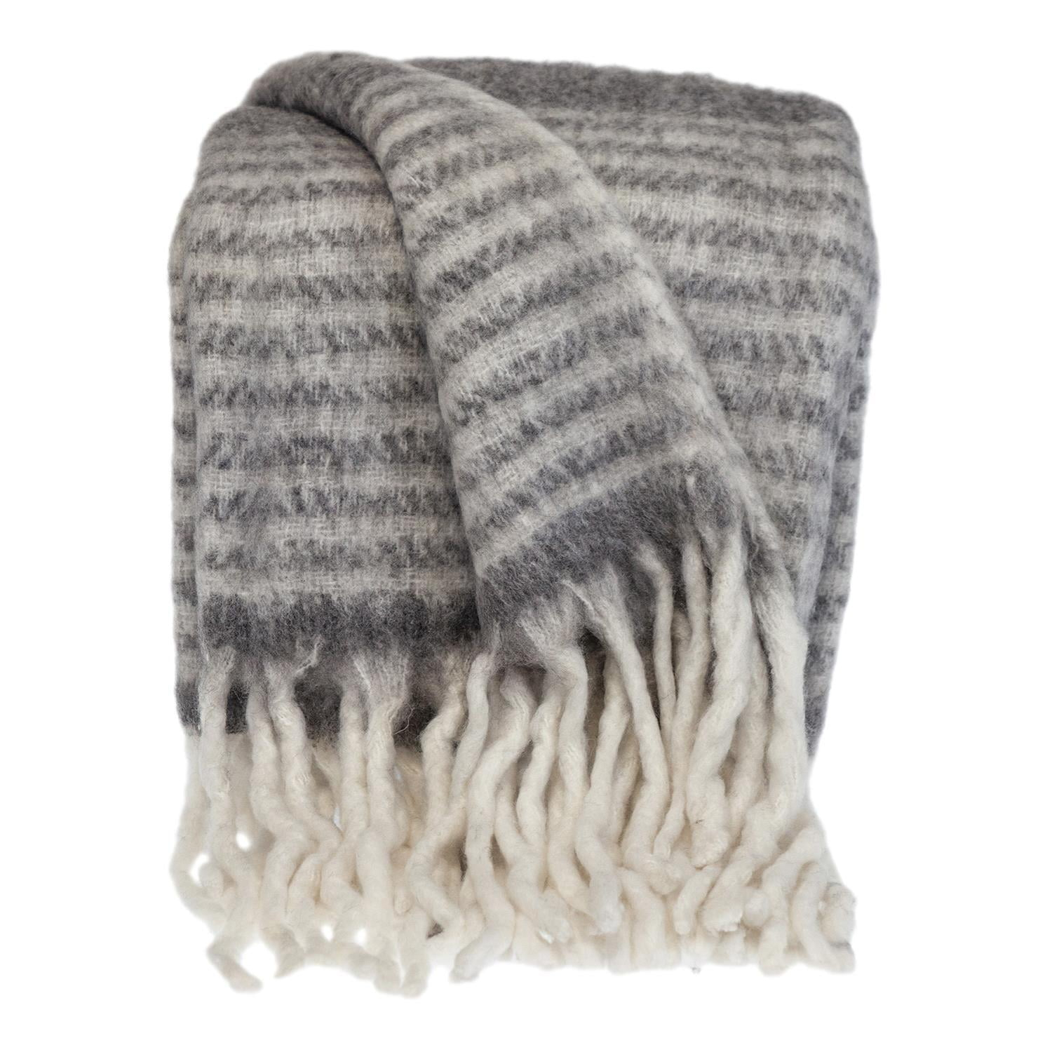 Parkland Collection THRE21681 Nagar Transitional Woven Handloom Throw Blanket, Gray & White