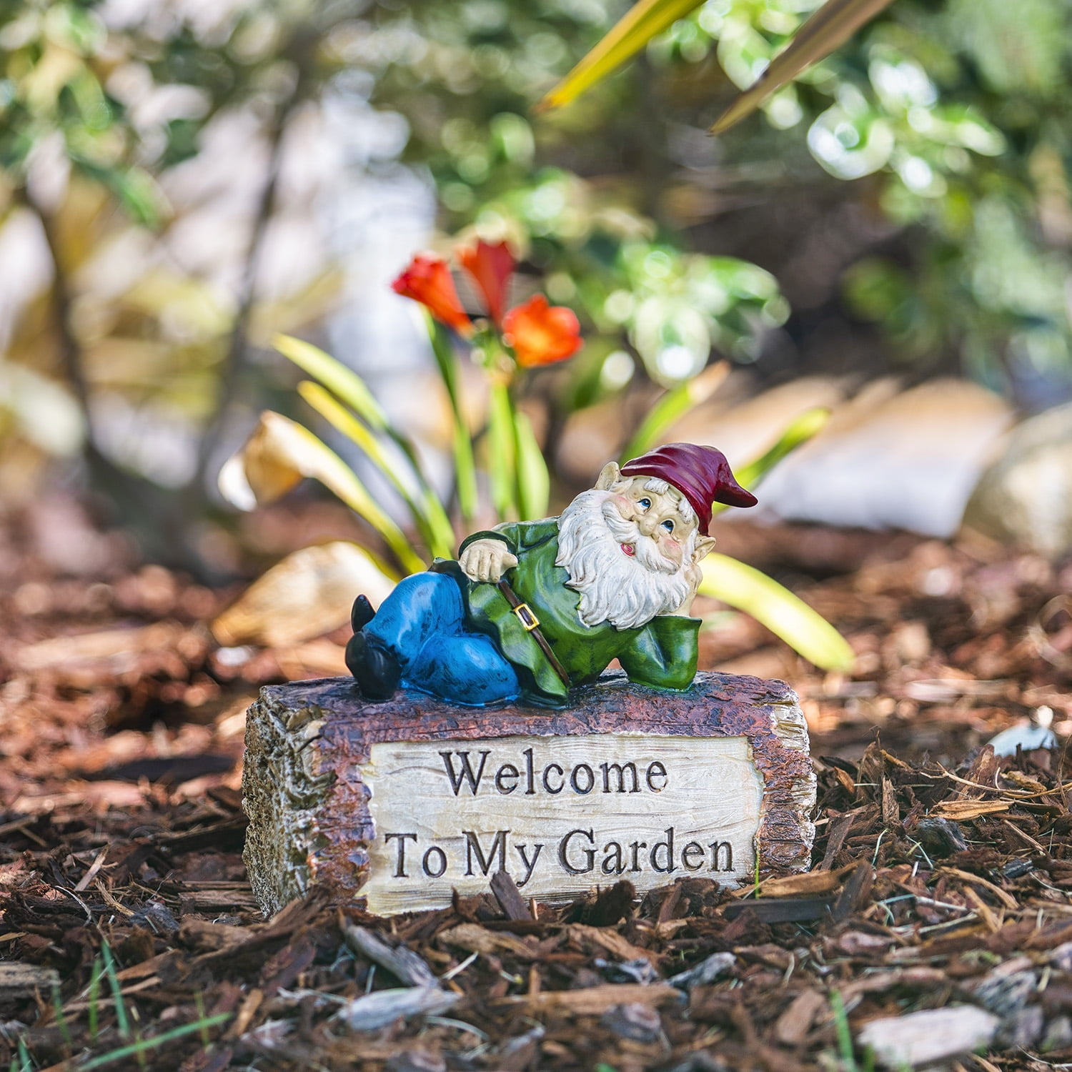 Alpine Corporation Gnome and Welcome Sign Statue