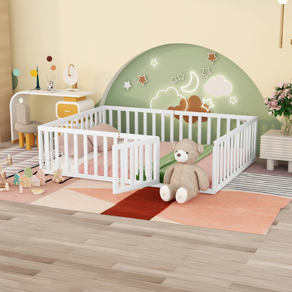 Marco de Cama Tamaño Queen con Valla y Puerta, Marco de Cama con Plataforma de Madera con Soporte de Listones para Niños Pequeños, Niños y Niñas, Diseño de Casa de Juegos, Marco de Diván, Cama de Casa, No Necesita Somier, Fácil Montaje, Blanco