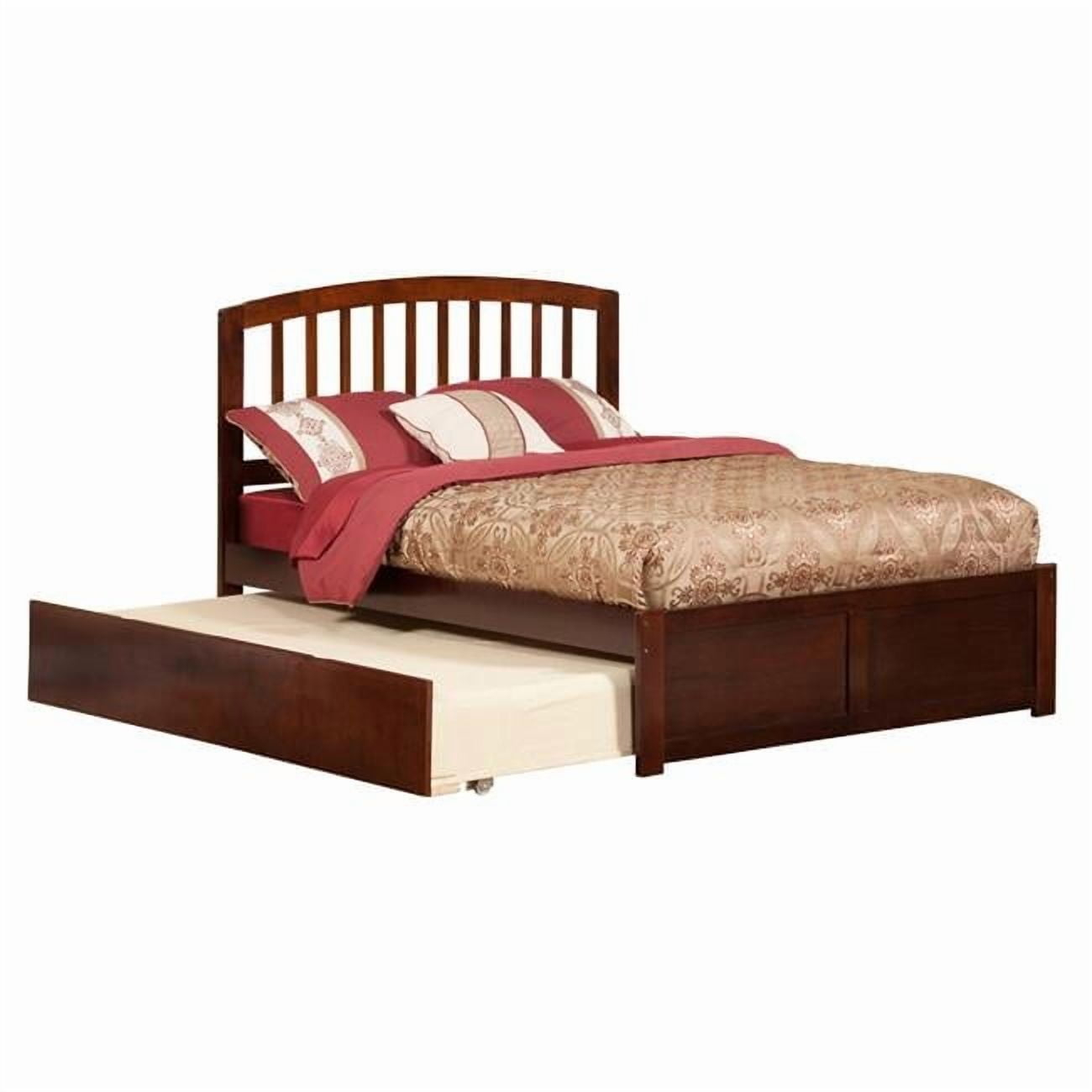Richmond Full Platform Bed with Matching Foot Board with Twin Size Urban Trundle Bed in Walnut