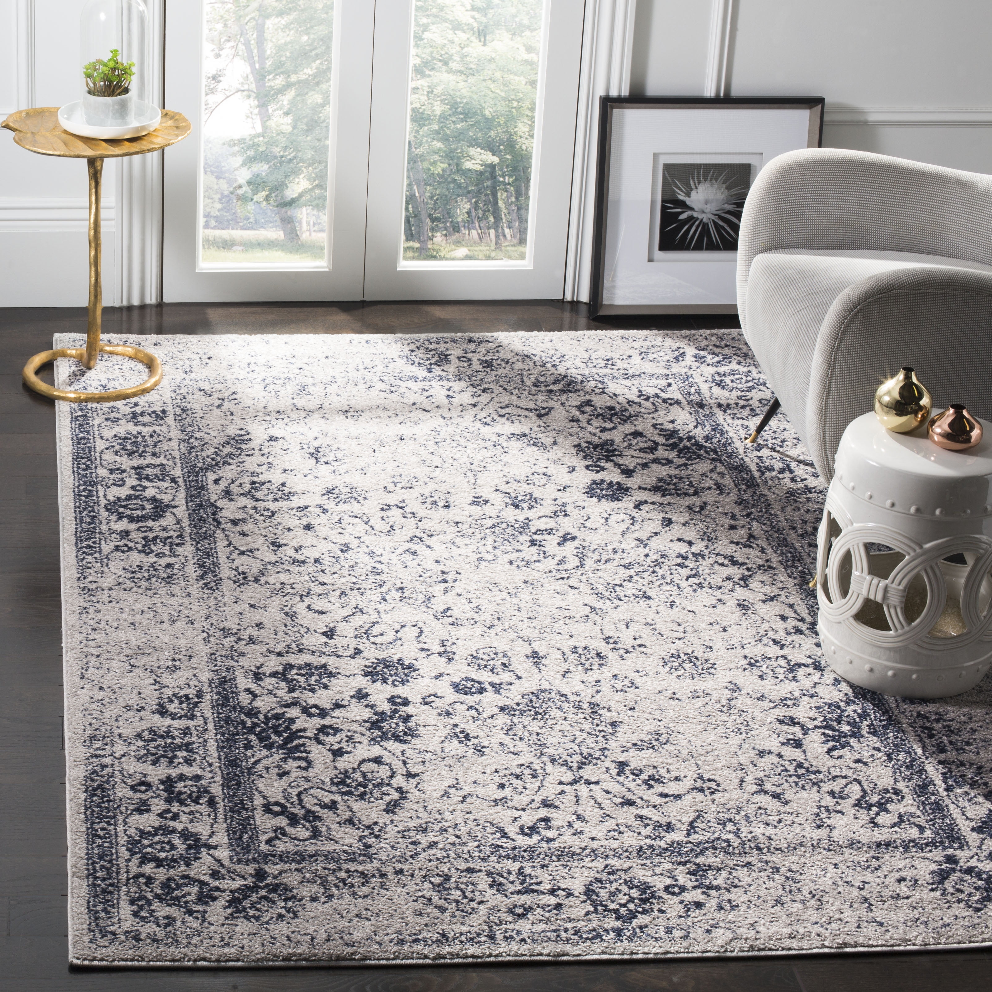 SAFAVIEH Adirondack Wyatt Traditional Area Rug, Grey/Navy, 3' x 5'