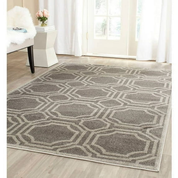 Amherst AMT411 Power Loomed Area Rug - Grey/Light Grey - 7'x7' - Safavieh.