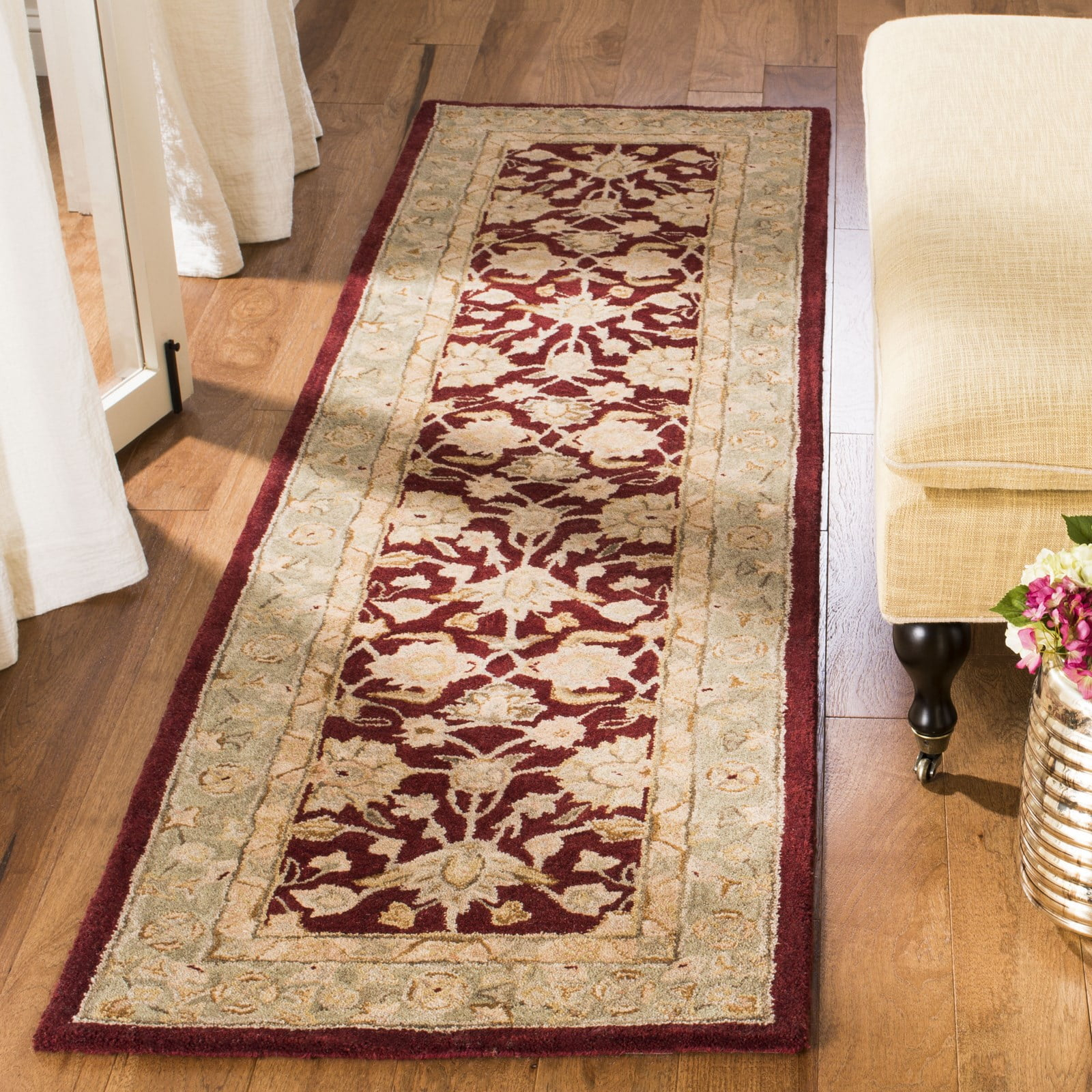 SAFAVIEH Anatolia Tracy Traditional Wool Runner Rug, Red/Moss, 2'3" x 10'