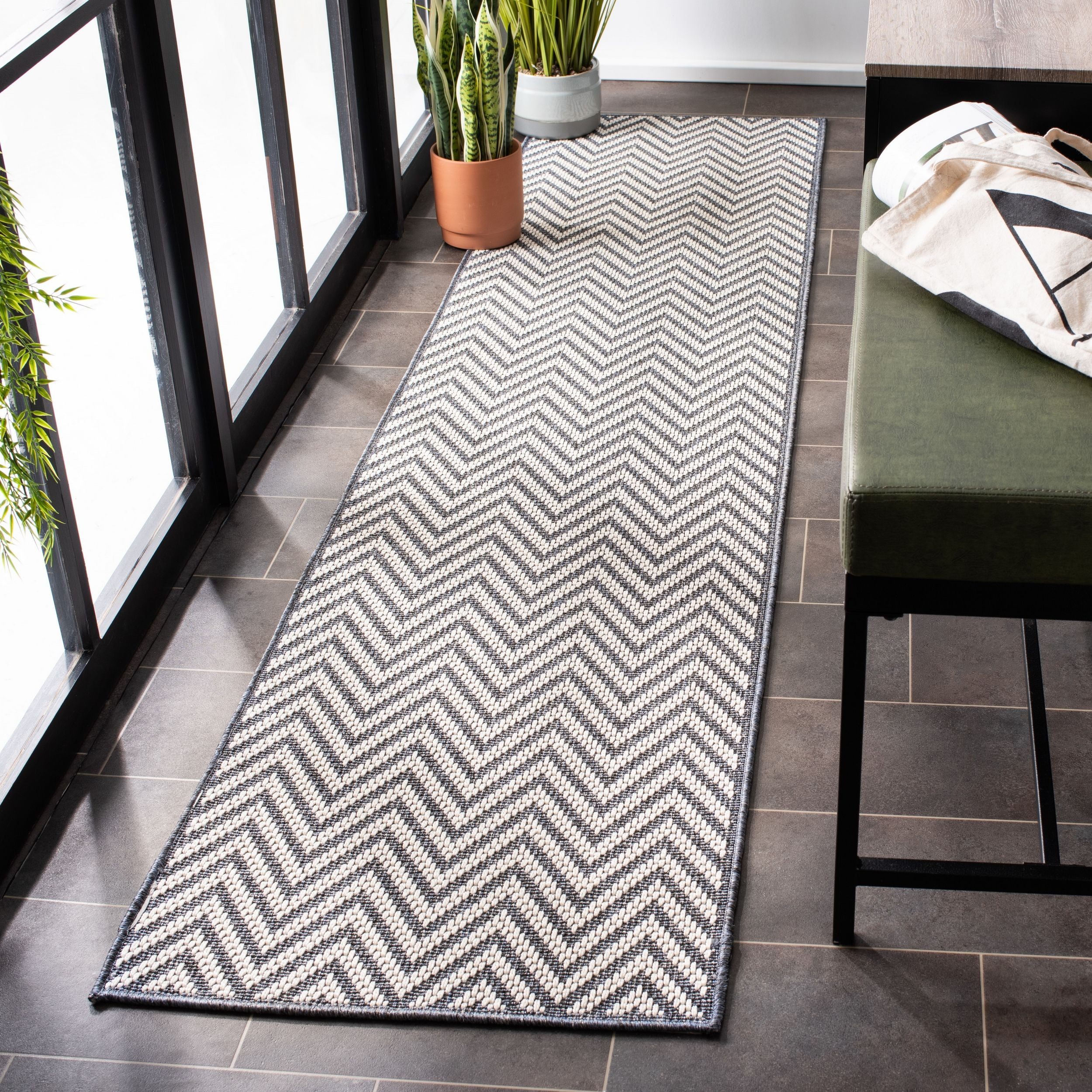 SAFAVIEH Bermuda Amina Geometric Chevron Indoor/Outdoor Runner Rug Light Blue/Cream, 2' x 8'