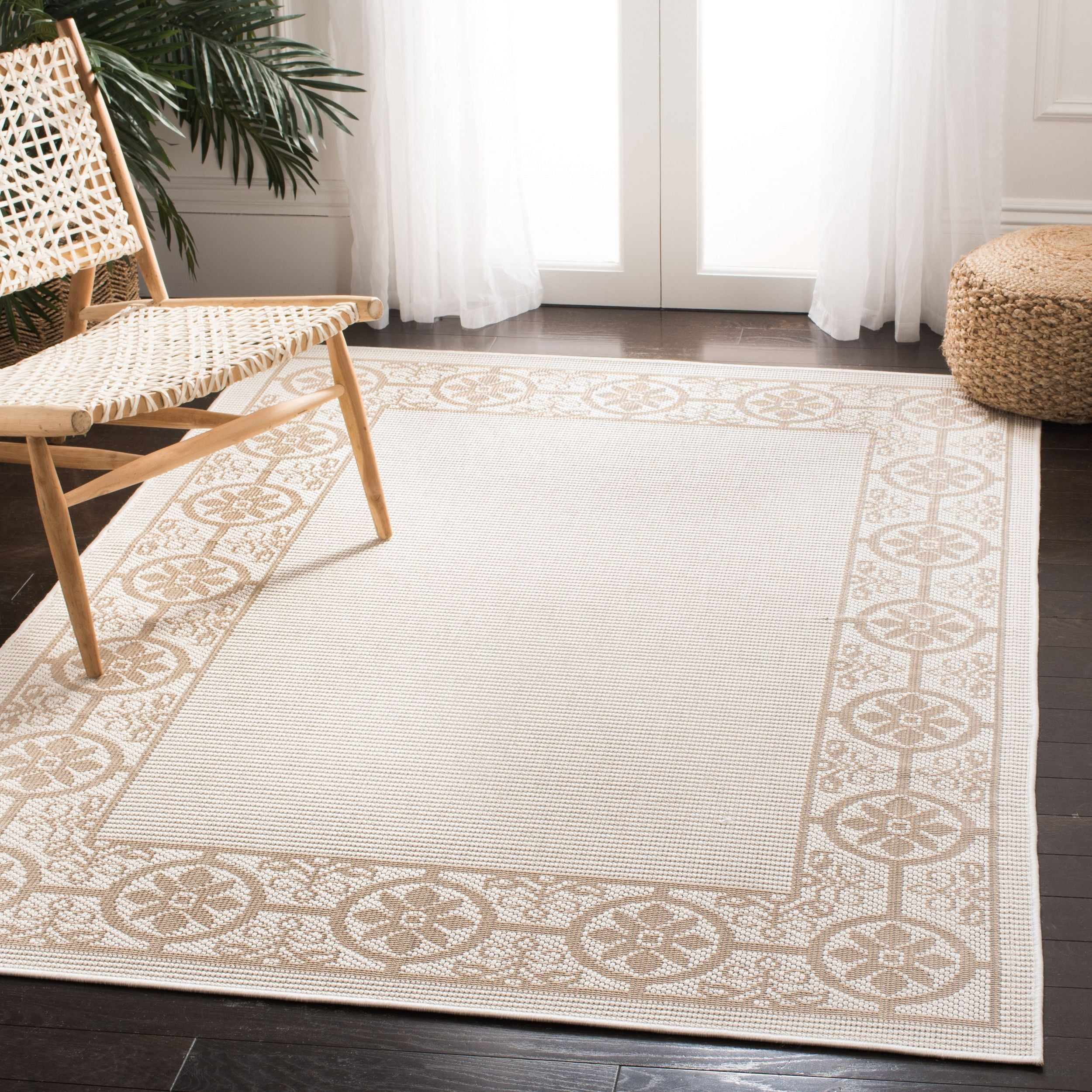 SAFAVIEH Bermuda Patton Floral Machine Washable Indoor/Outdoor Area Rug, Ivory/Beige, 6'7" x 6'7" Square